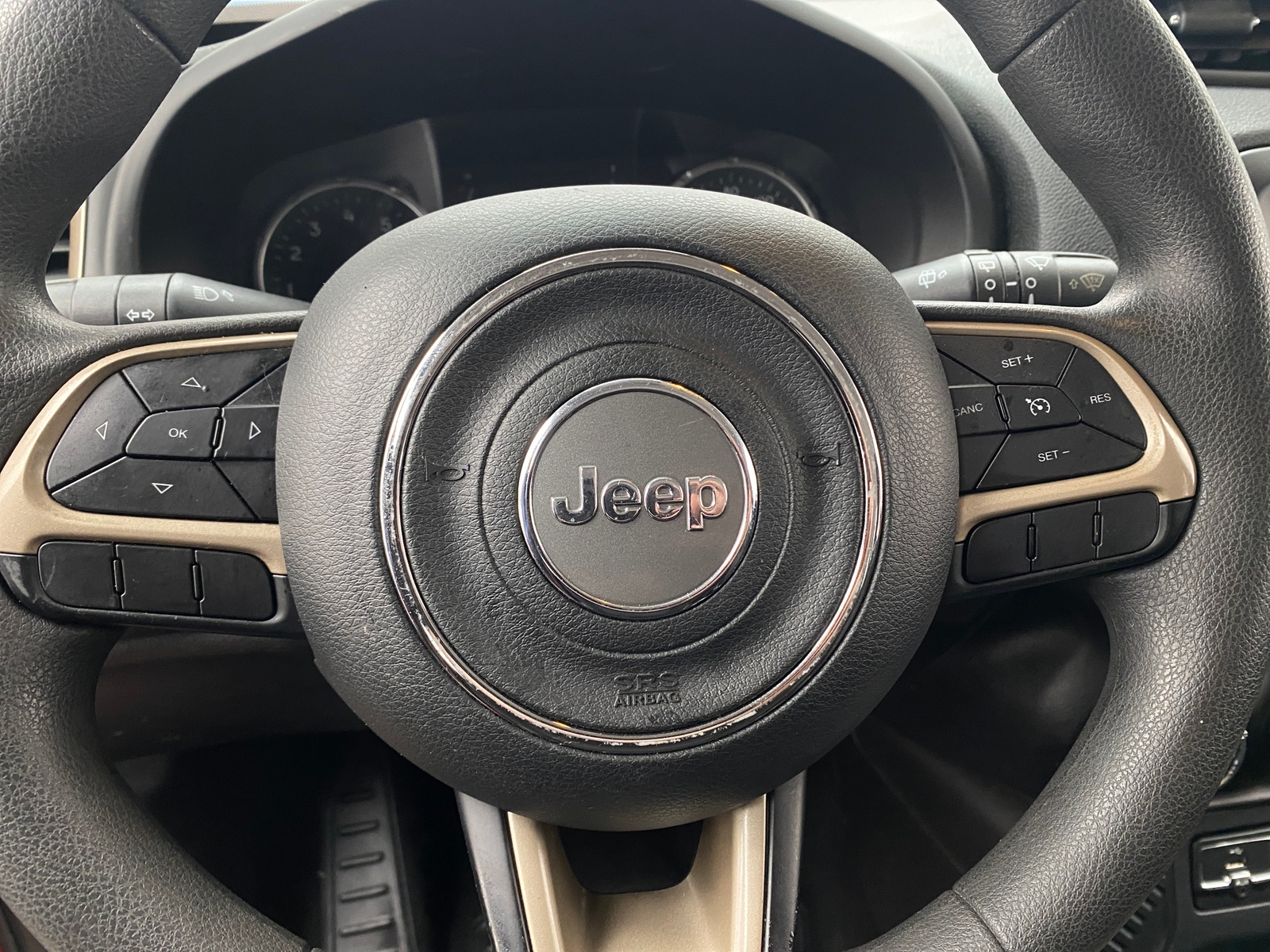 Thumbnail: 2017 Jeep Renegade - 5