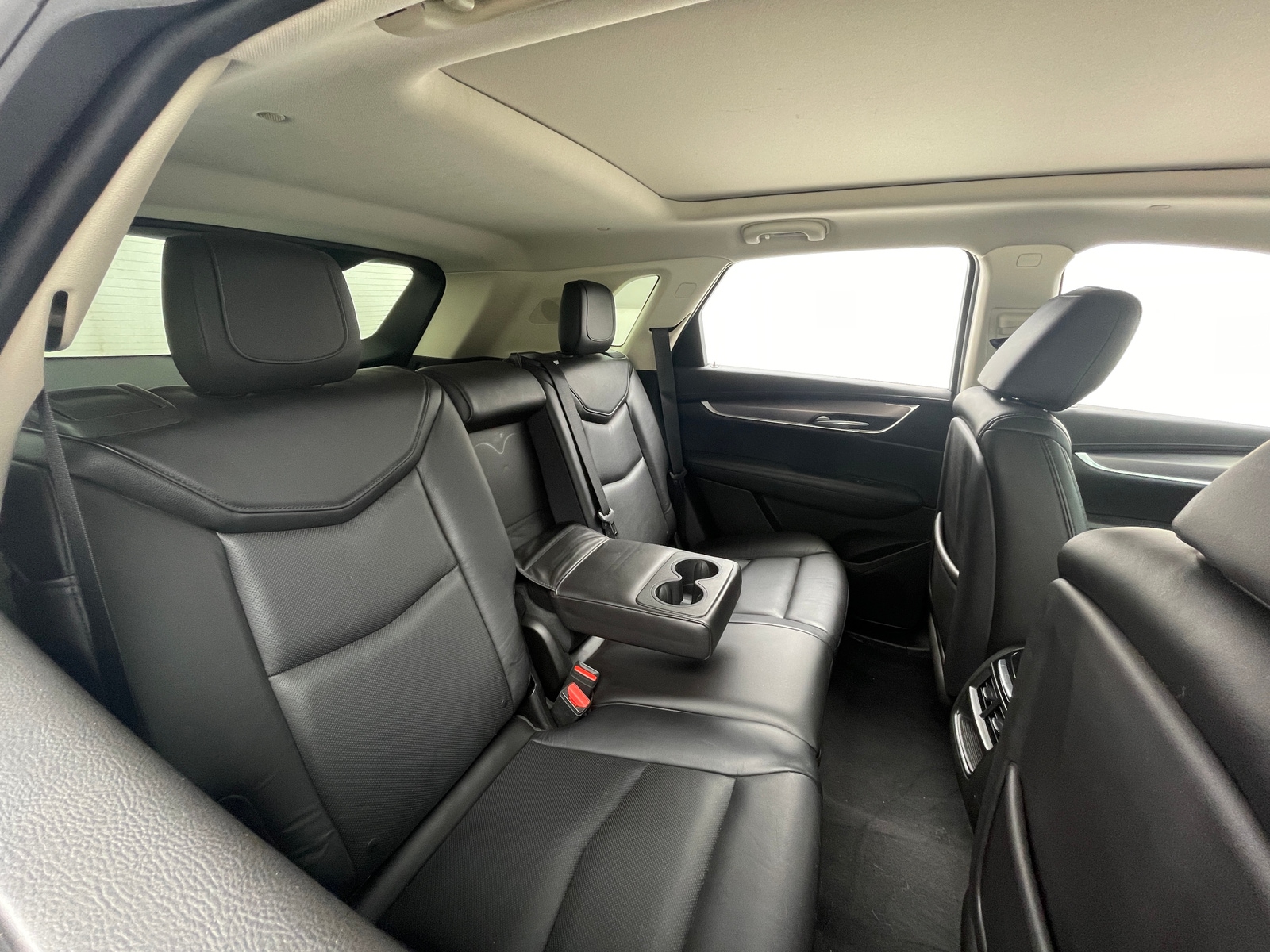 Thumbnail: 2017 Cadillac XT5 - 5