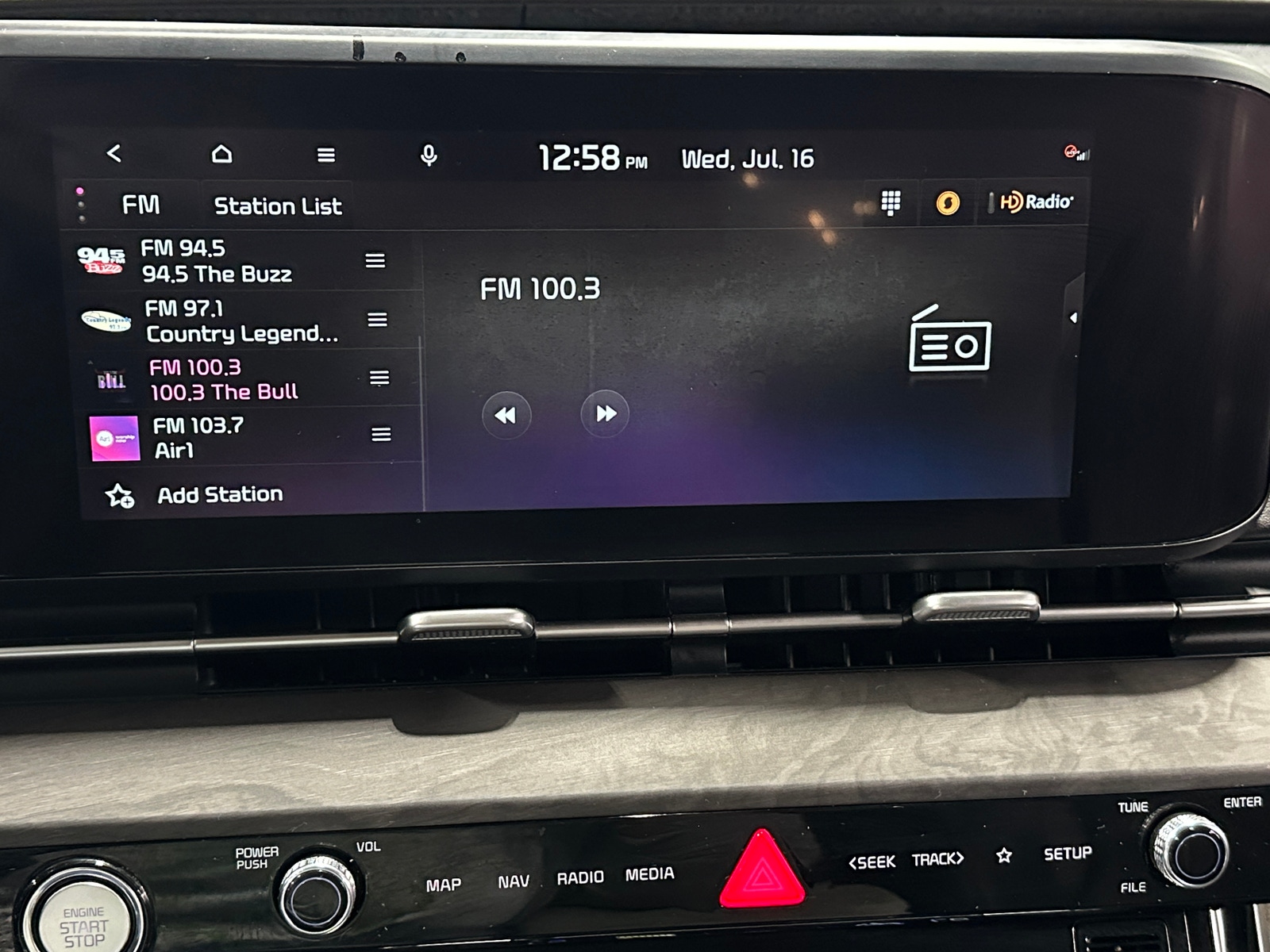 Thumbnail: 2023 Kia Carnival - 3