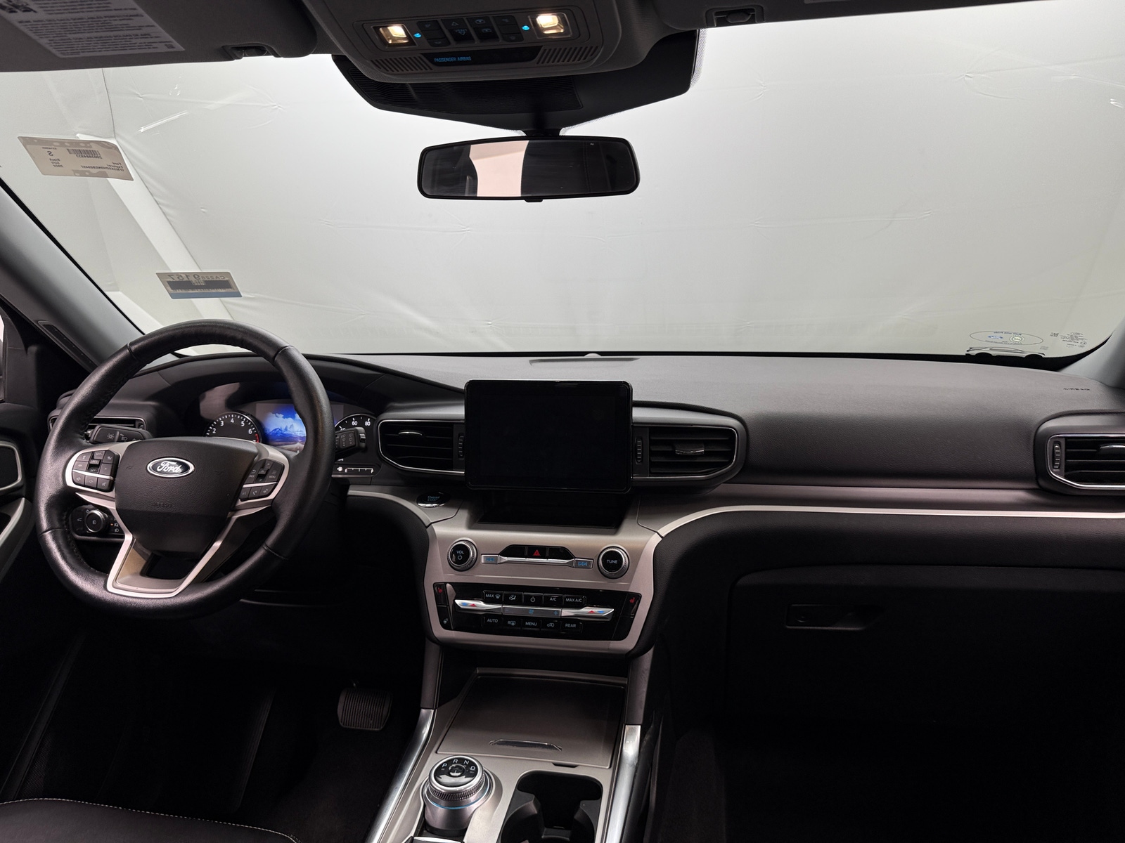 Thumbnail: 2022 Ford Explorer - 2