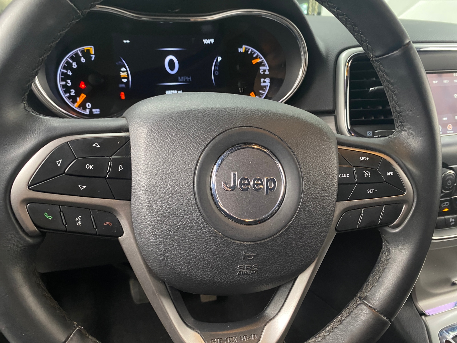 Thumbnail: 2019 Jeep Grand Cherokee - 5