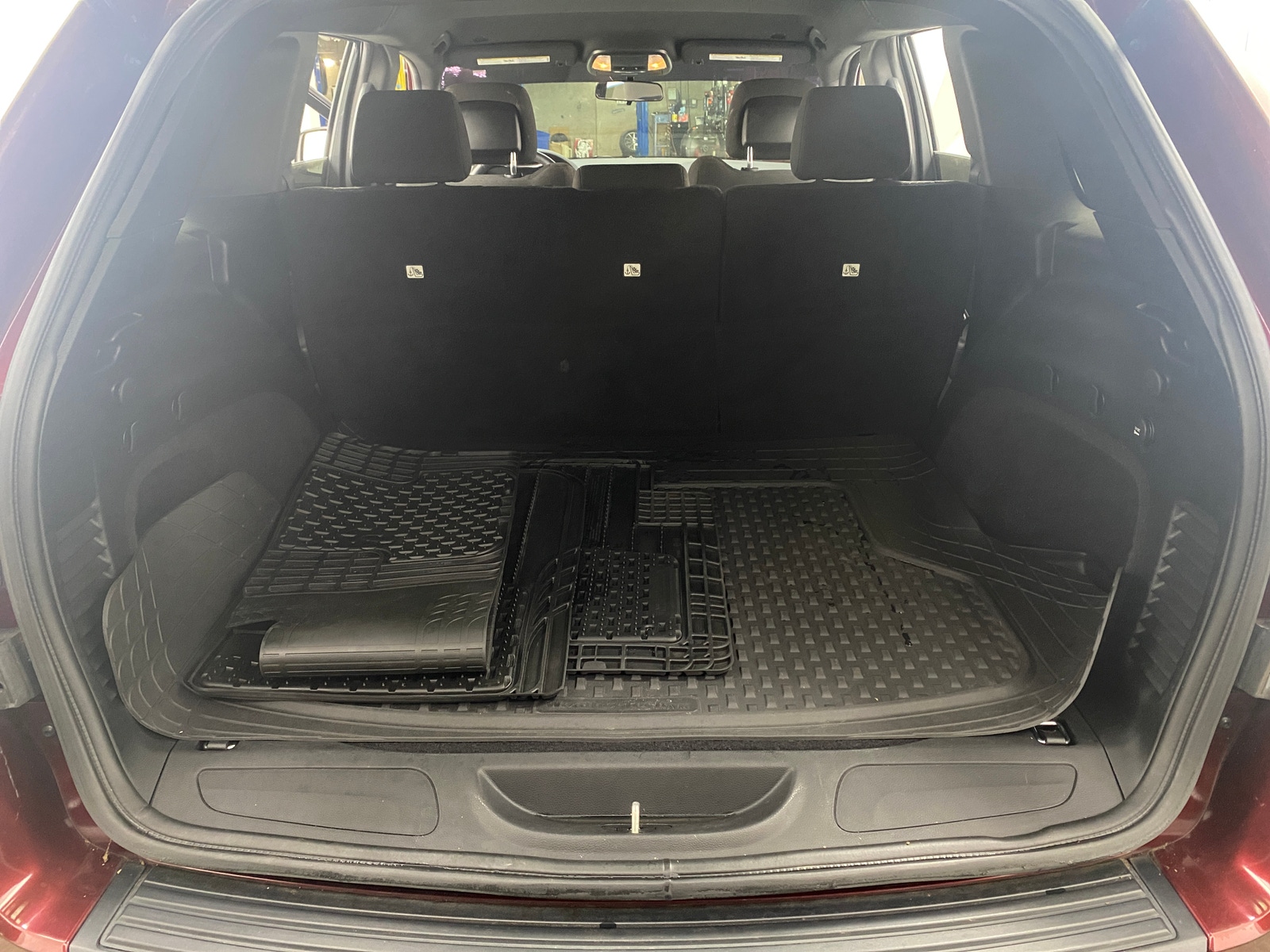 Thumbnail: 2019 Jeep Grand Cherokee - 7