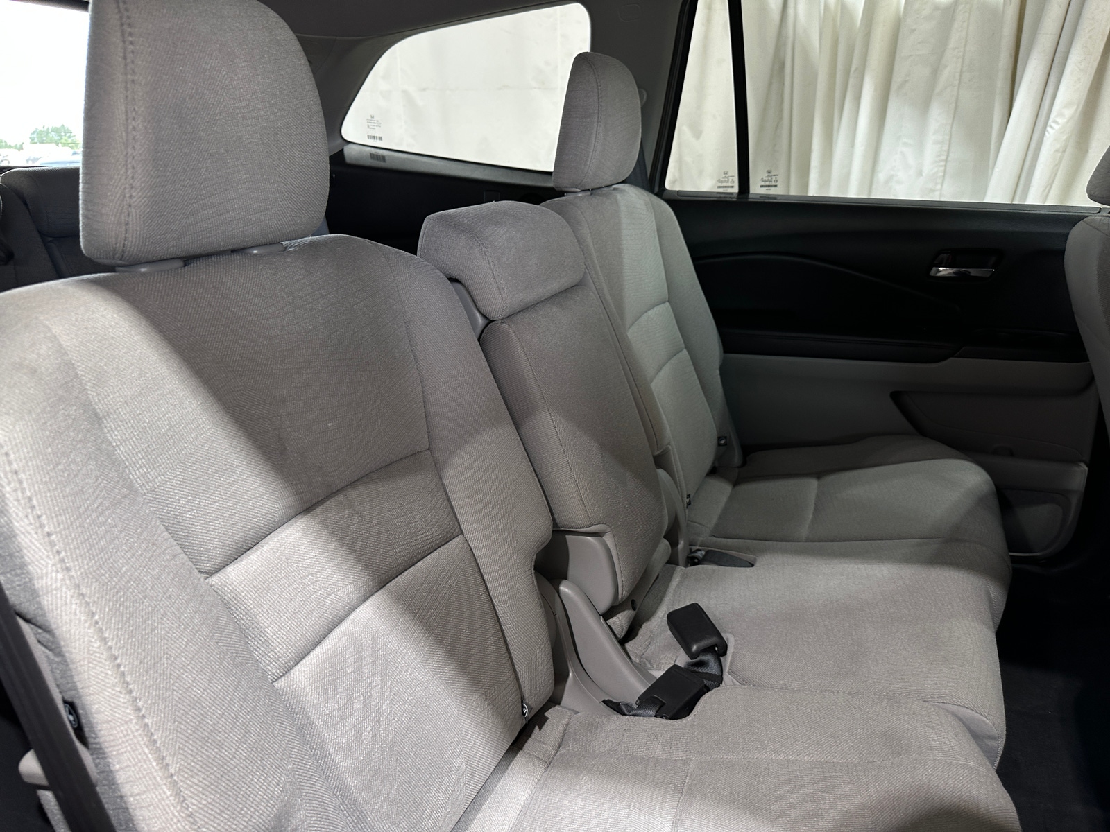 Thumbnail: 2017 Honda Pilot - 6