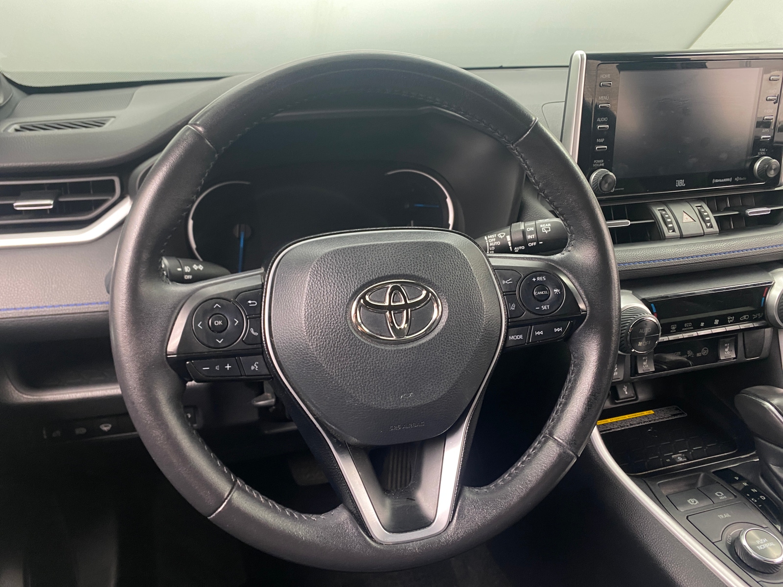Thumbnail: 2021 Toyota RAV4 - 4