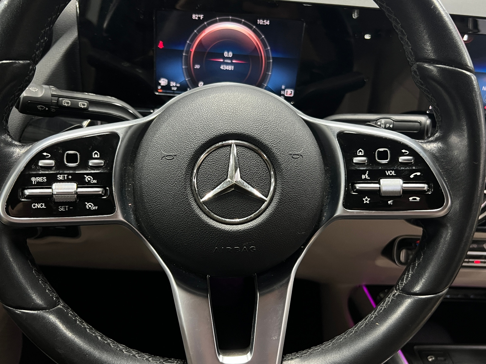 Thumbnail: 2021 Mercedes-Benz GLA - 4