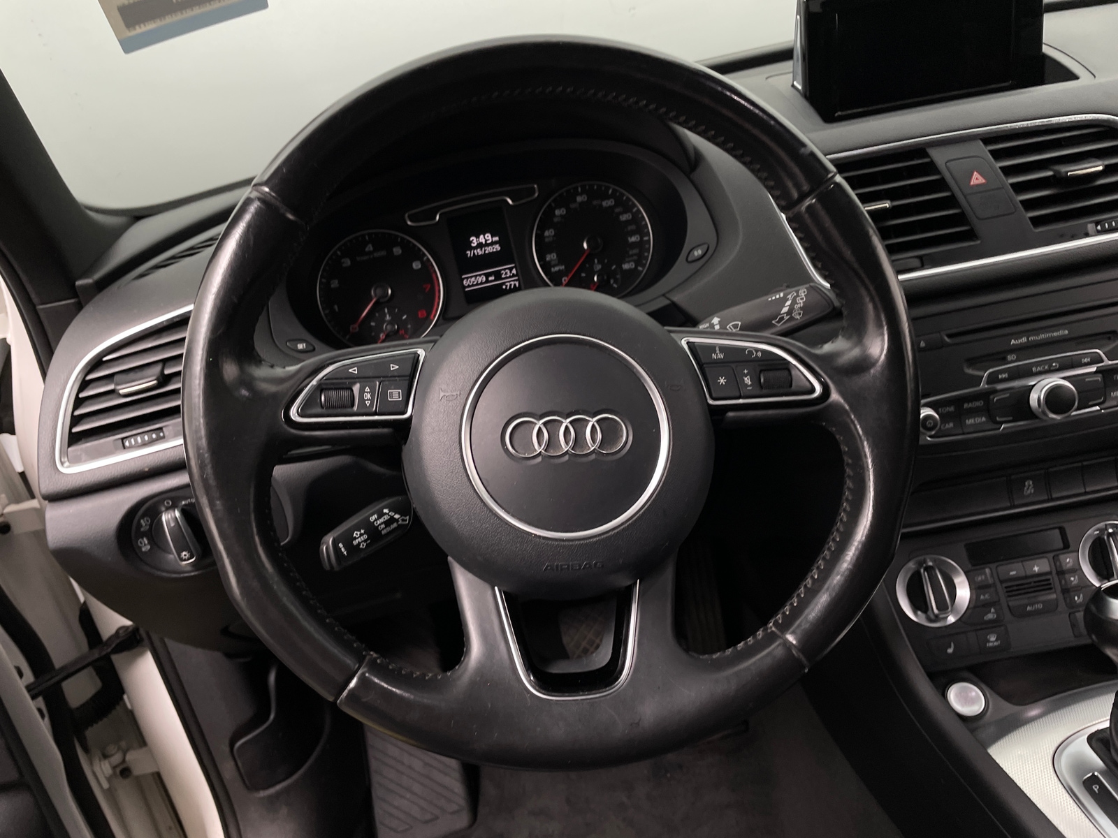 Thumbnail: 2015 Audi Q3 - 4
