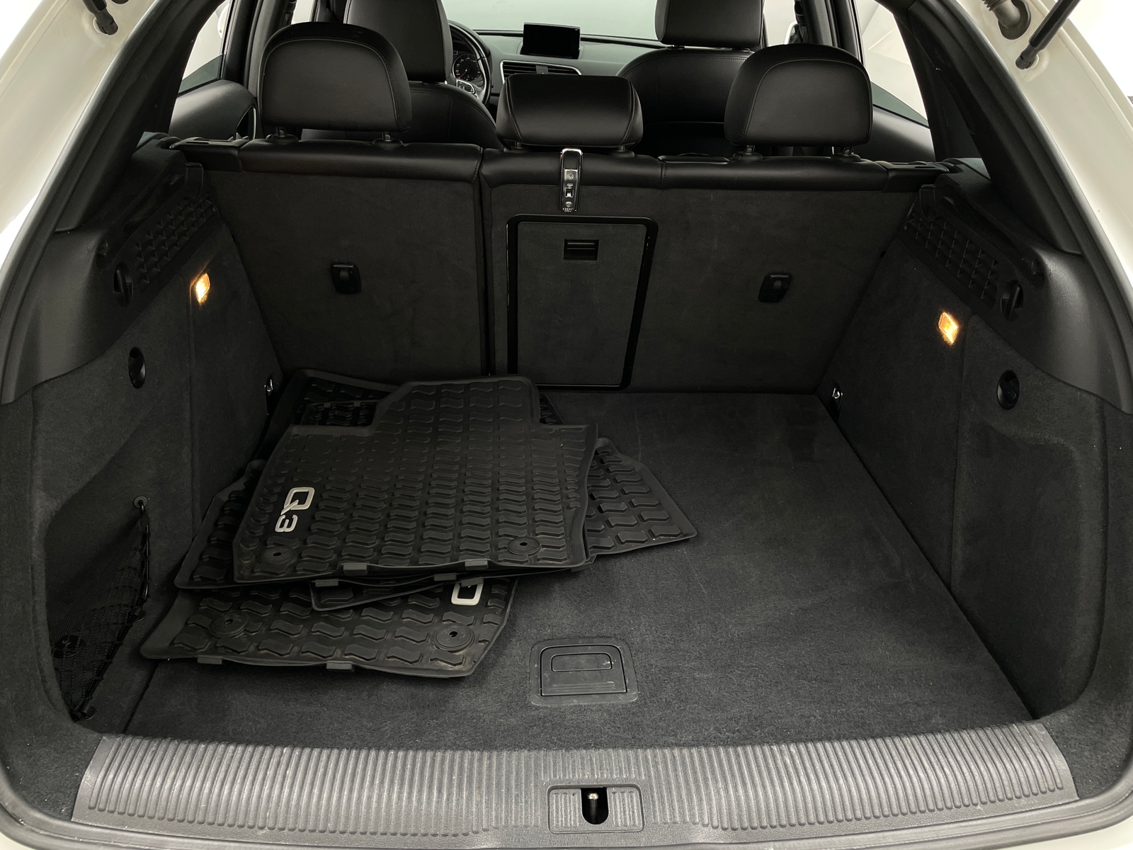 Thumbnail: 2015 Audi Q3 - 6