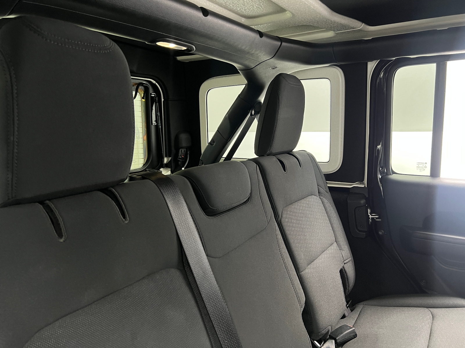 Thumbnail: 2020 Jeep Wrangler - 6