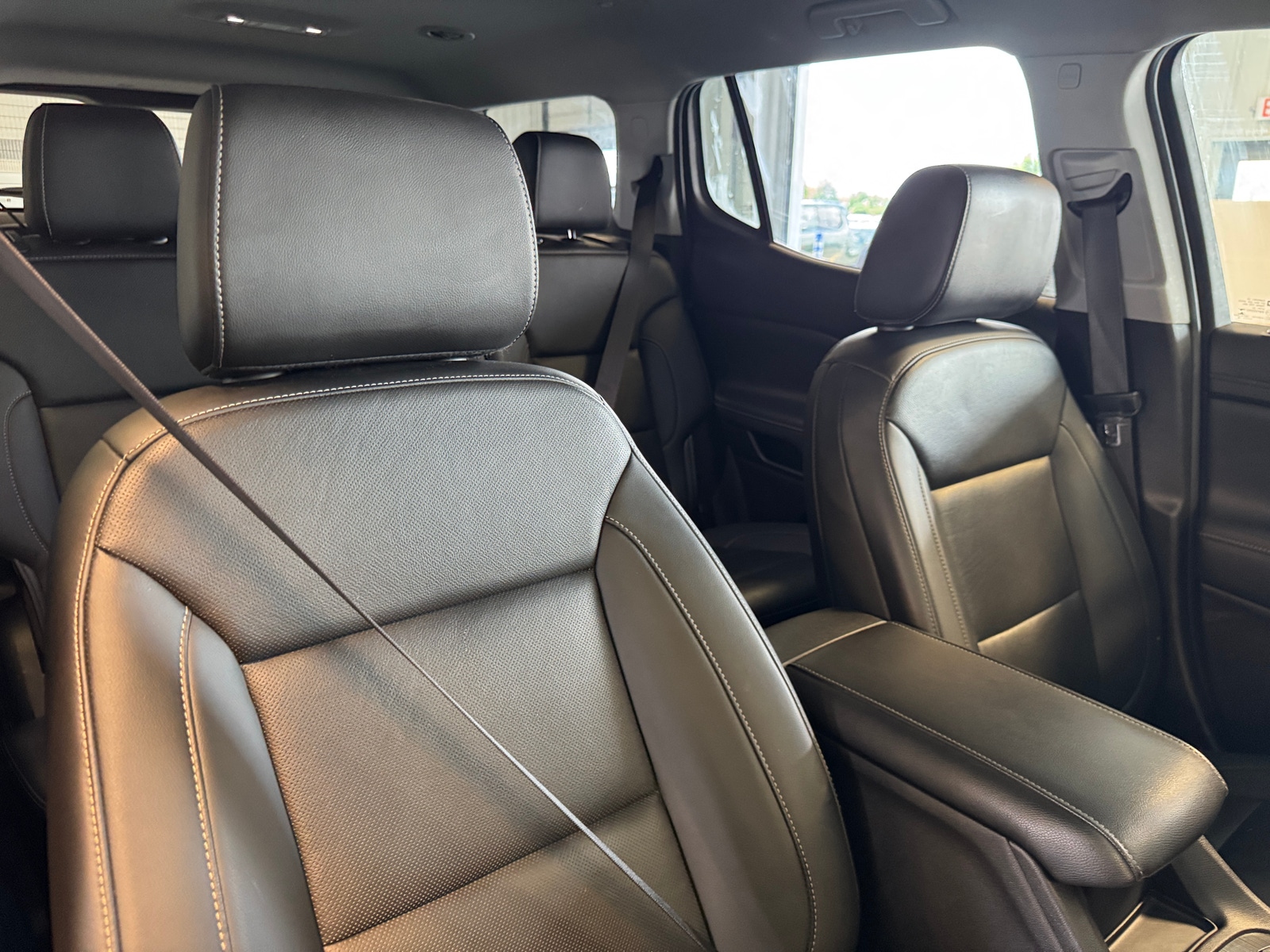Thumbnail: 2023 GMC Acadia - 2