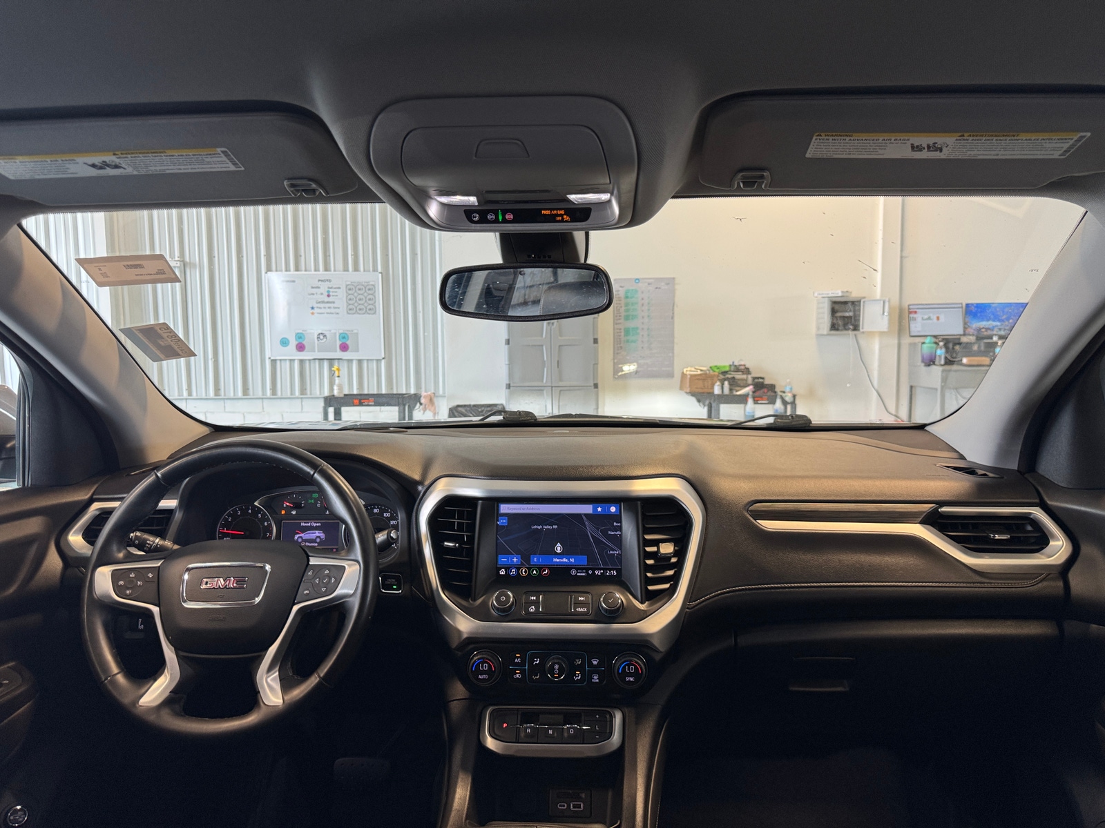 Thumbnail: 2023 GMC Acadia - 3