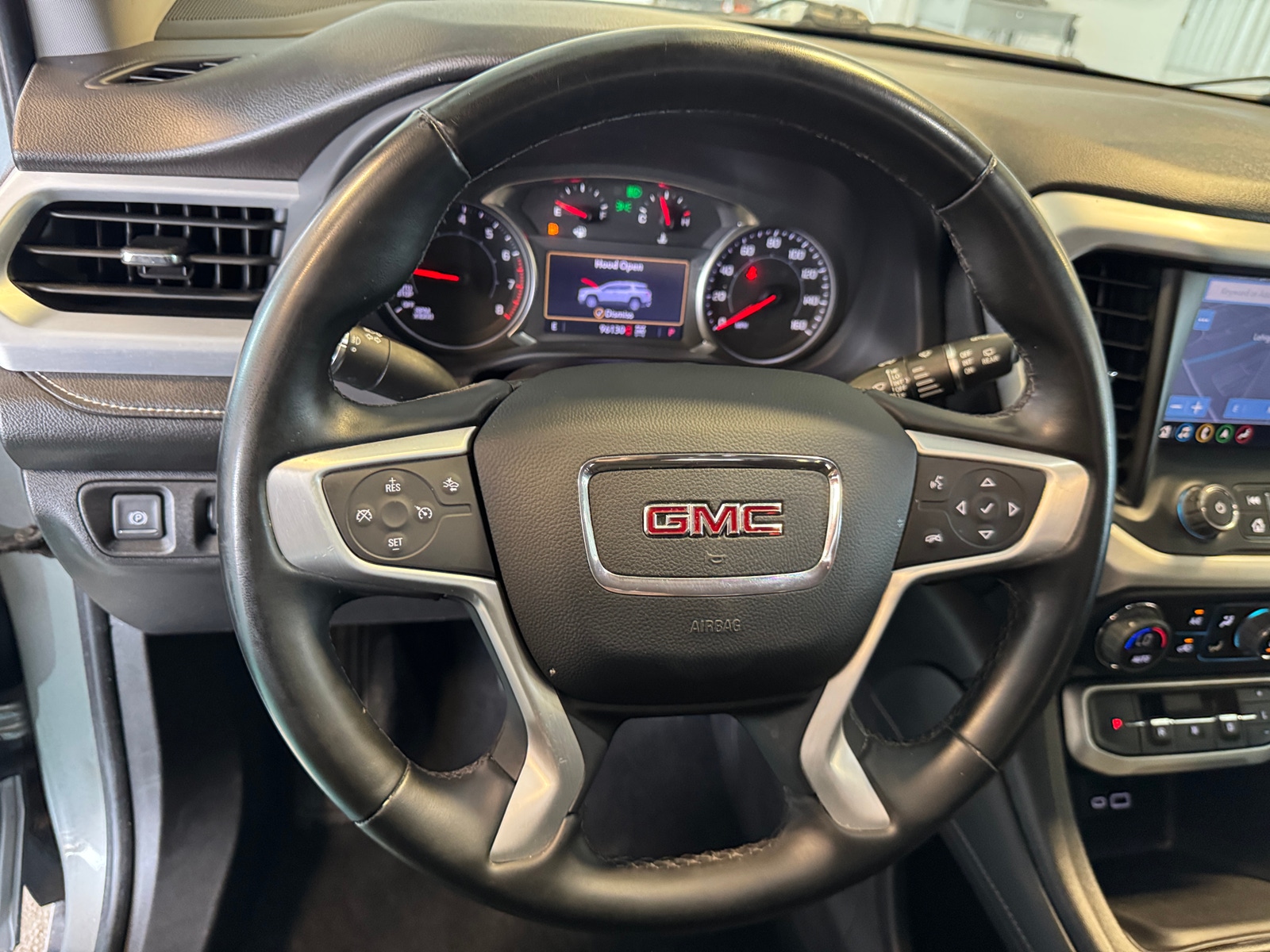 Thumbnail: 2023 GMC Acadia - 5