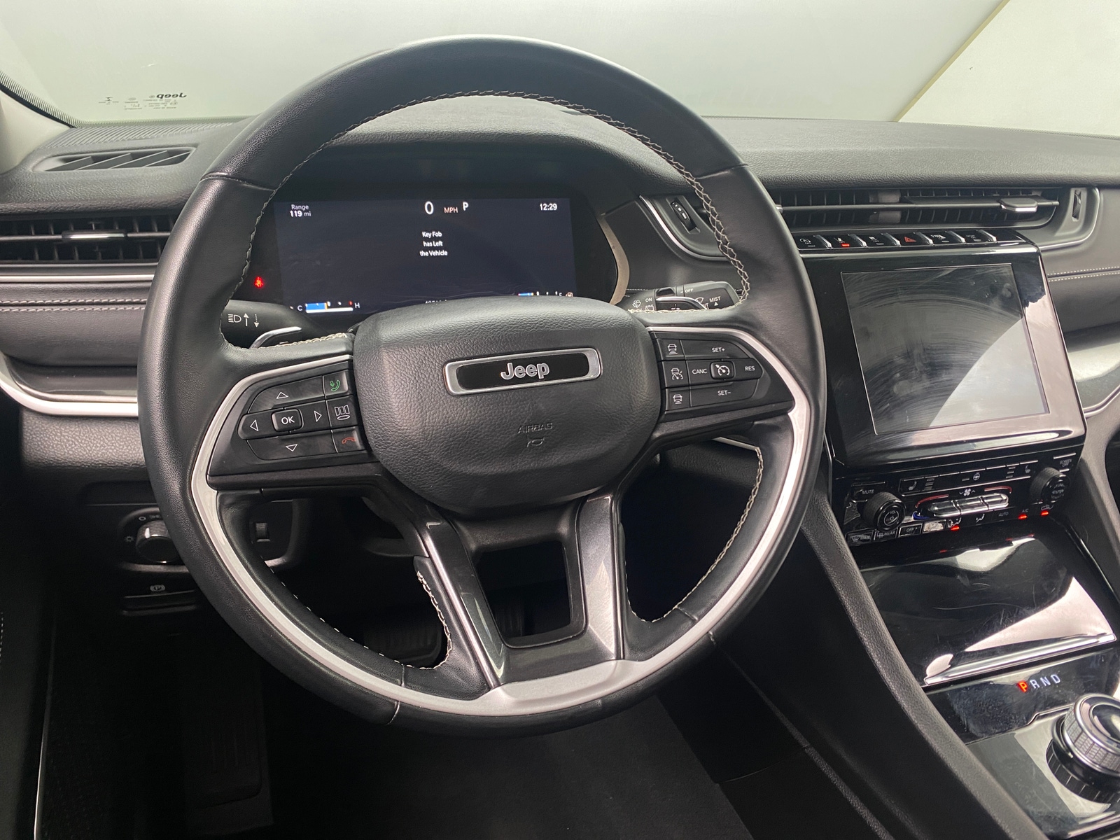 Thumbnail: 2022 Jeep Grand Cherokee - 5