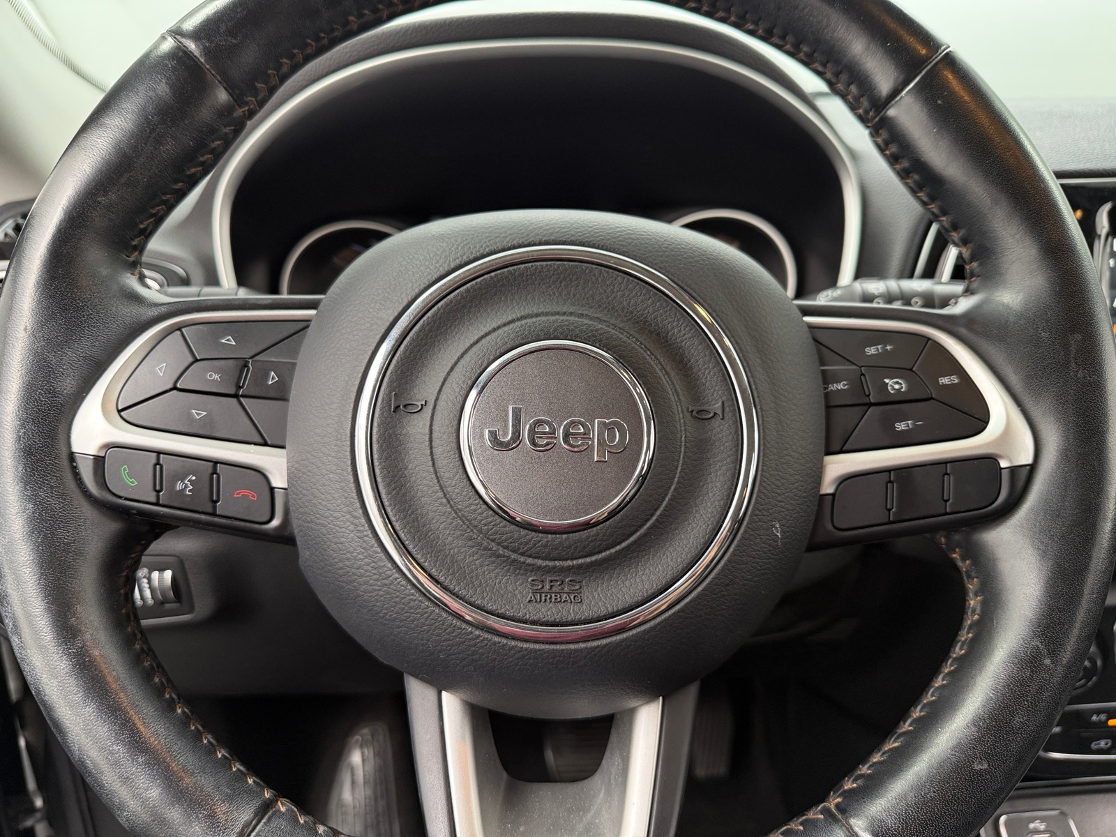 Thumbnail: 2018 Jeep Compass - 4