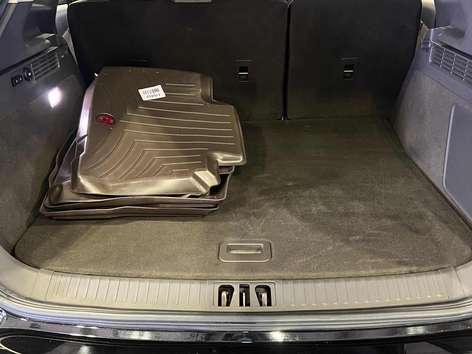 Thumbnail: 2019 Lincoln Nautilus - 6