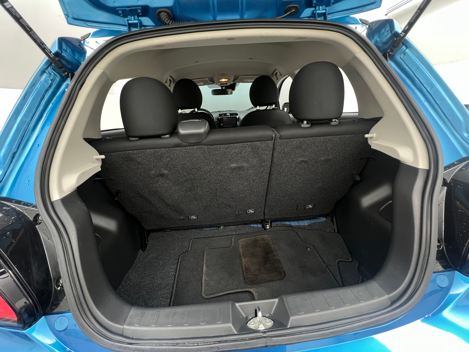 Thumbnail: 2024 Mitsubishi Mirage - 7