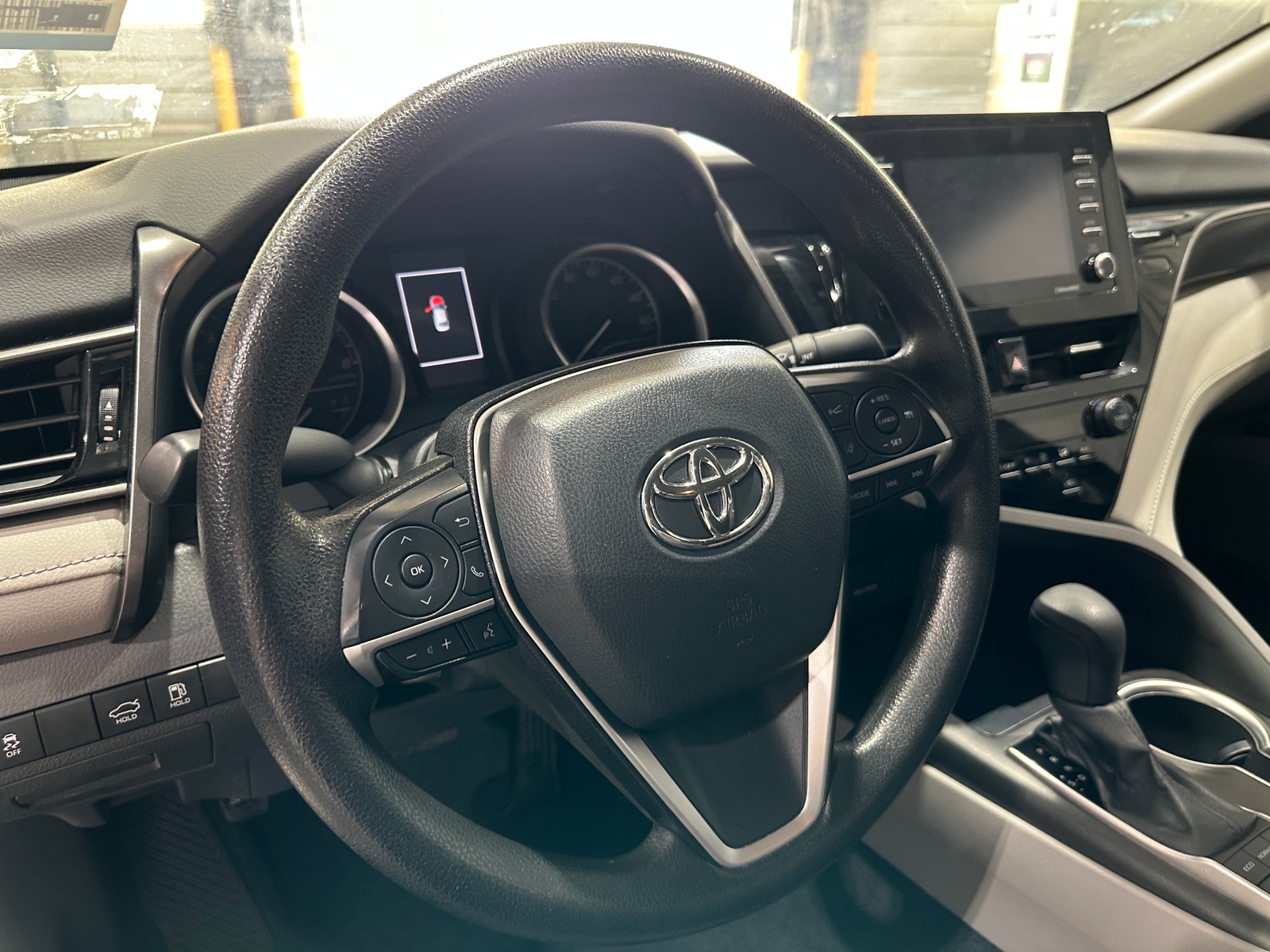 Thumbnail: 2022 Toyota Camry - 5