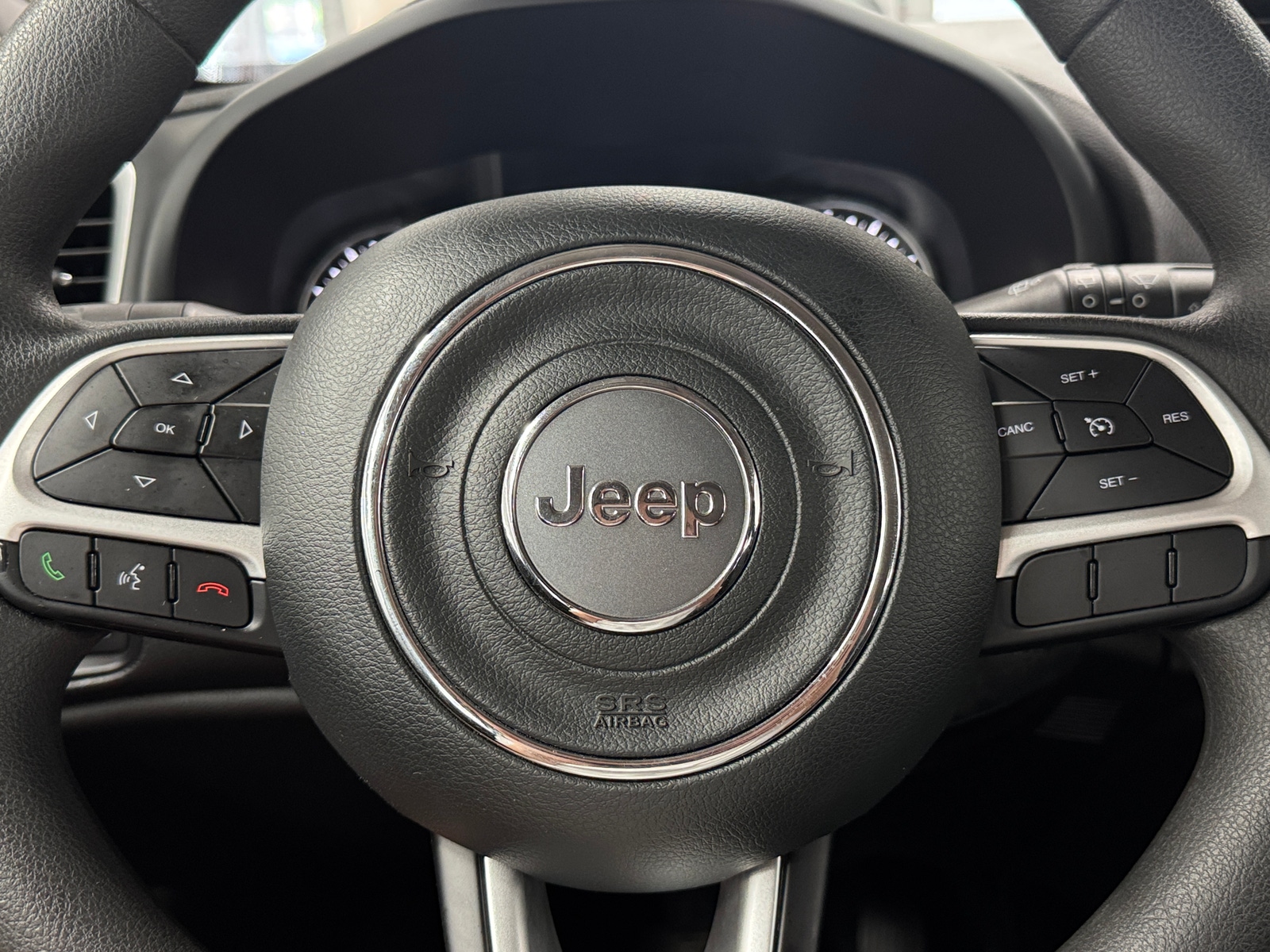 Thumbnail: 2020 Jeep Renegade - 5