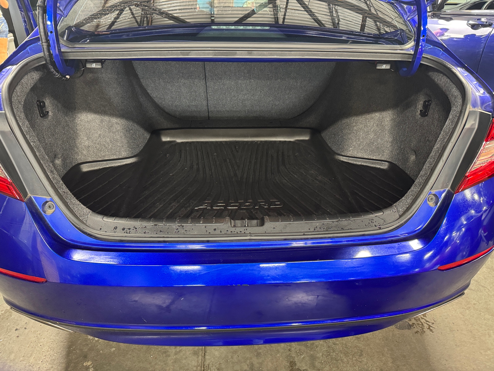 Thumbnail: 2019 Honda Accord - 7