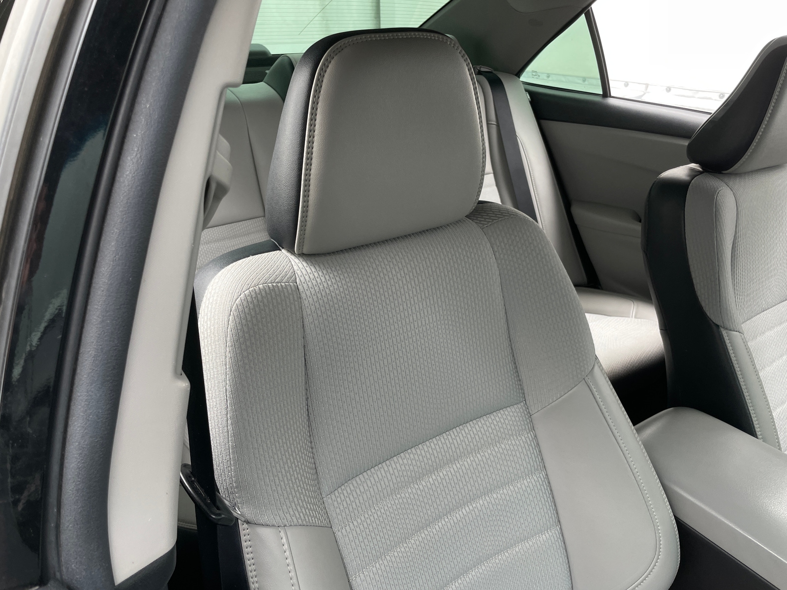 Thumbnail: 2016 Toyota Camry - 2