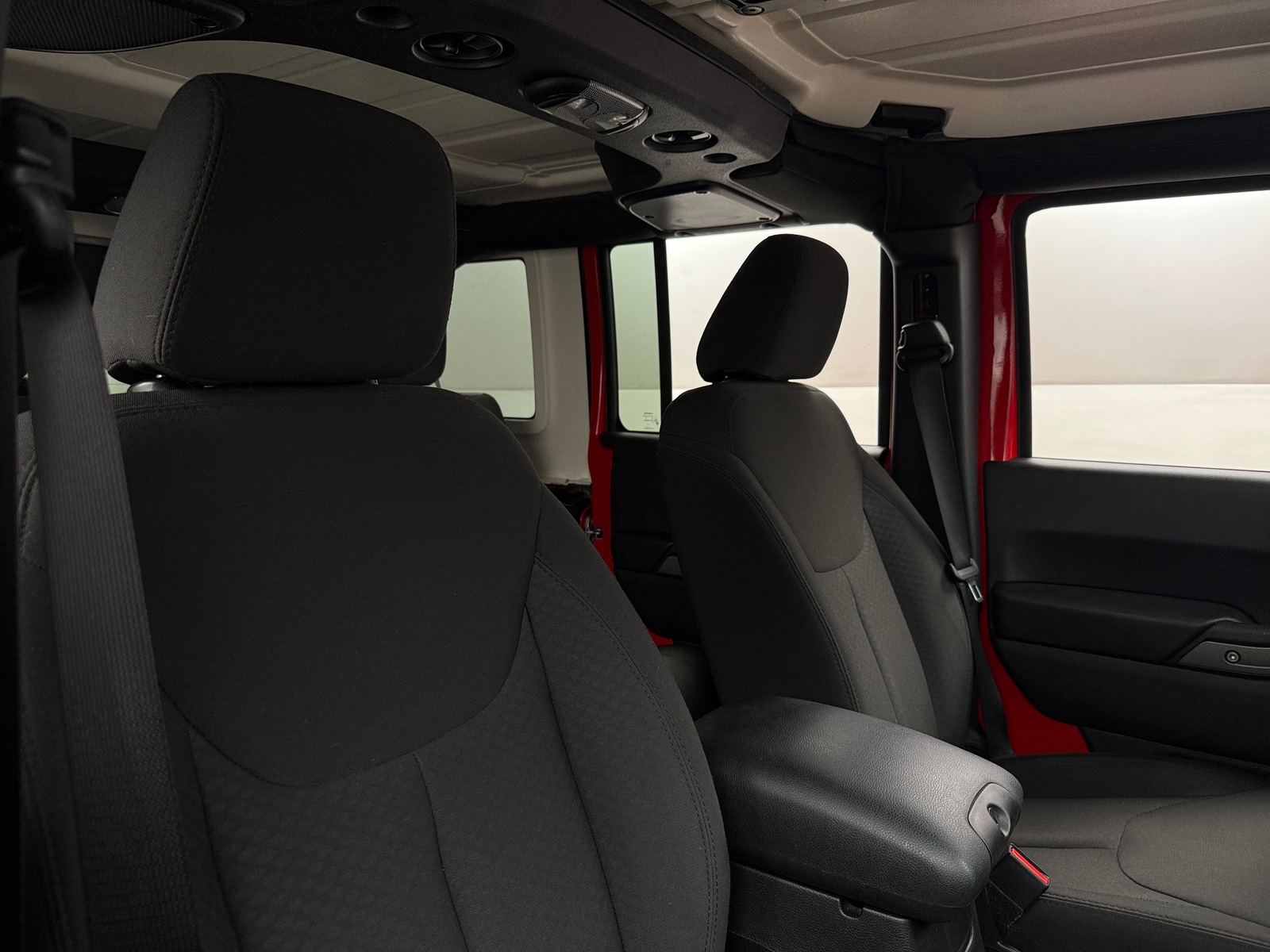 Thumbnail: 2017 Jeep Wrangler - 2