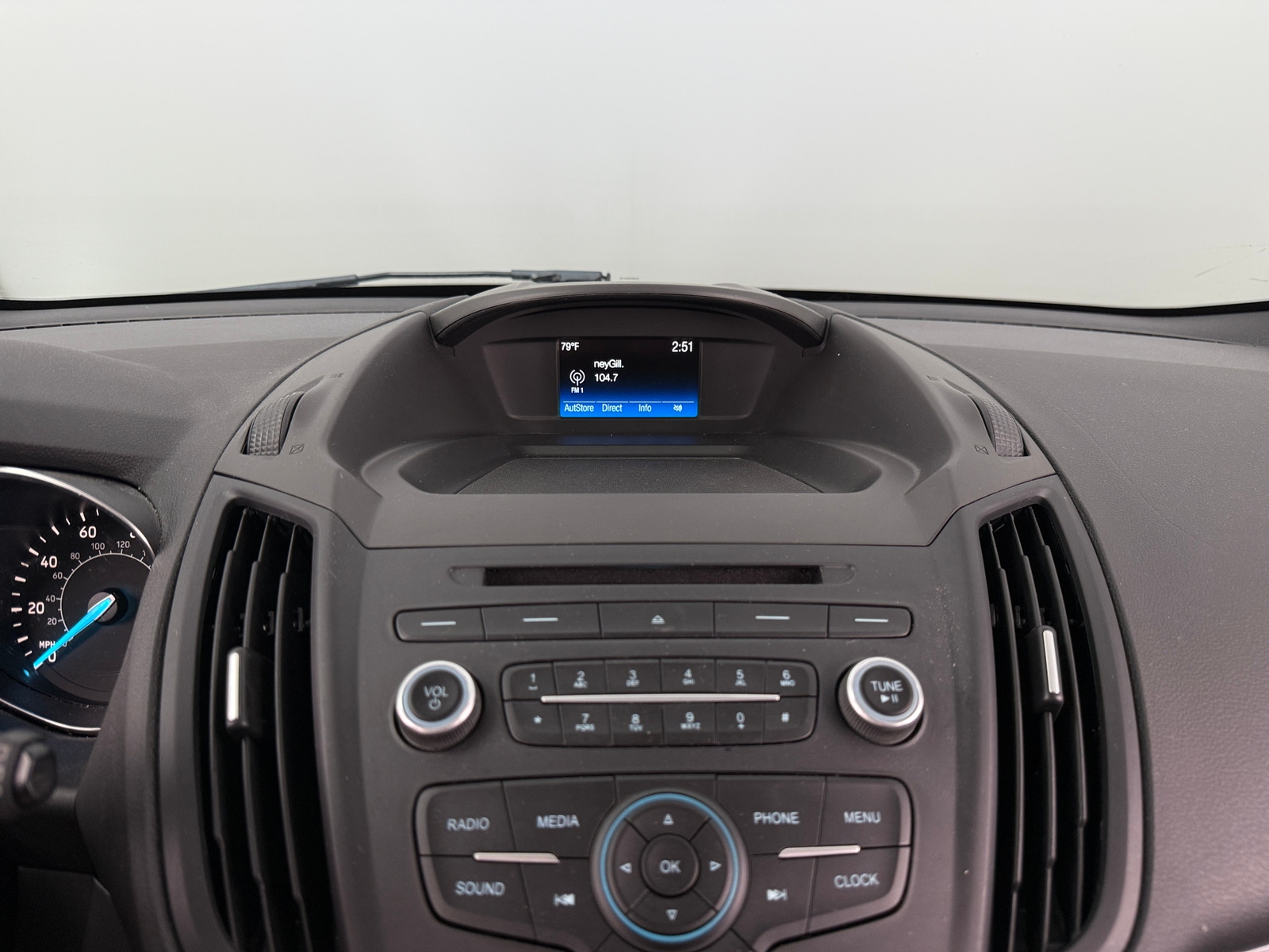 Thumbnail: 2018 Ford Escape - 4