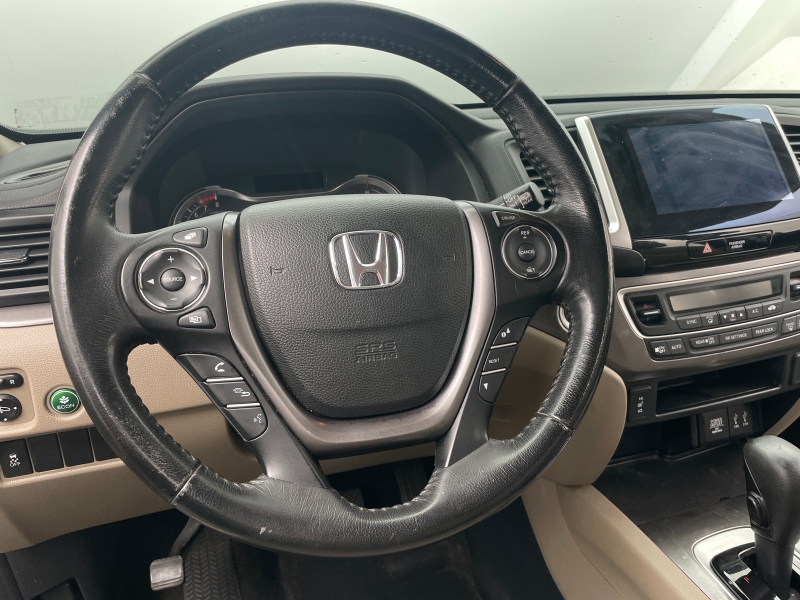 Thumbnail: 2016 Honda Pilot - 4