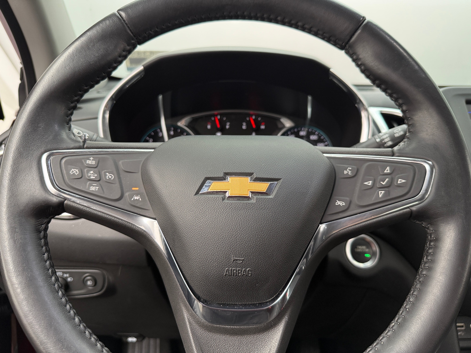 Thumbnail: 2021 Chevrolet Equinox - 5