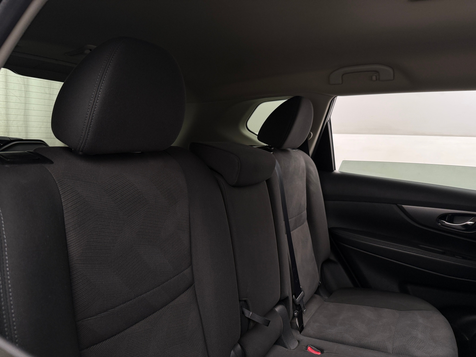 Thumbnail: 2016 Nissan Rogue - 6