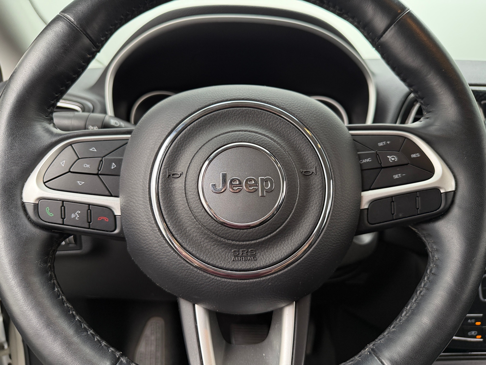 Thumbnail: 2019 Jeep Compass - 4