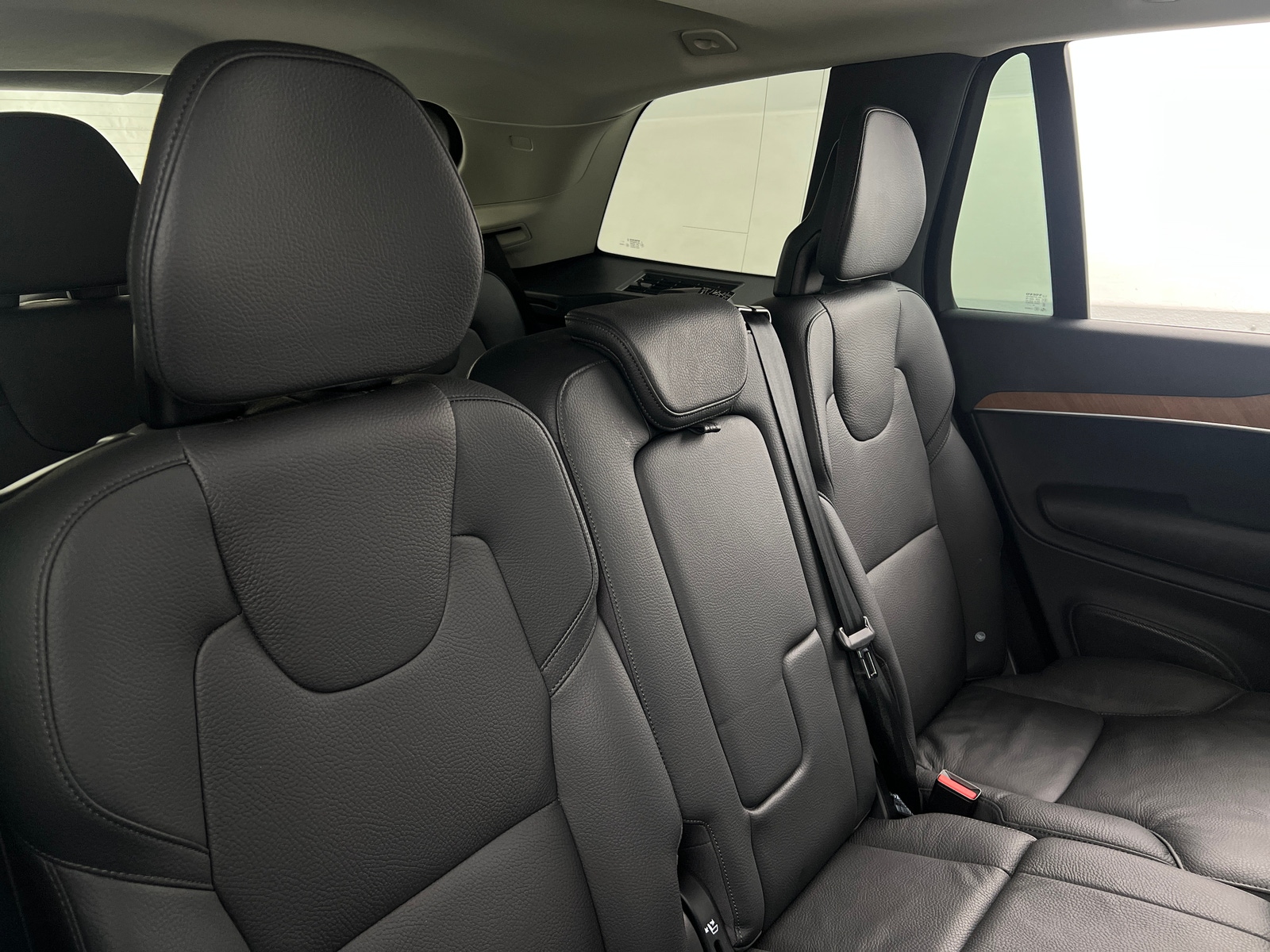 Thumbnail: 2025 Volvo XC90 - 5