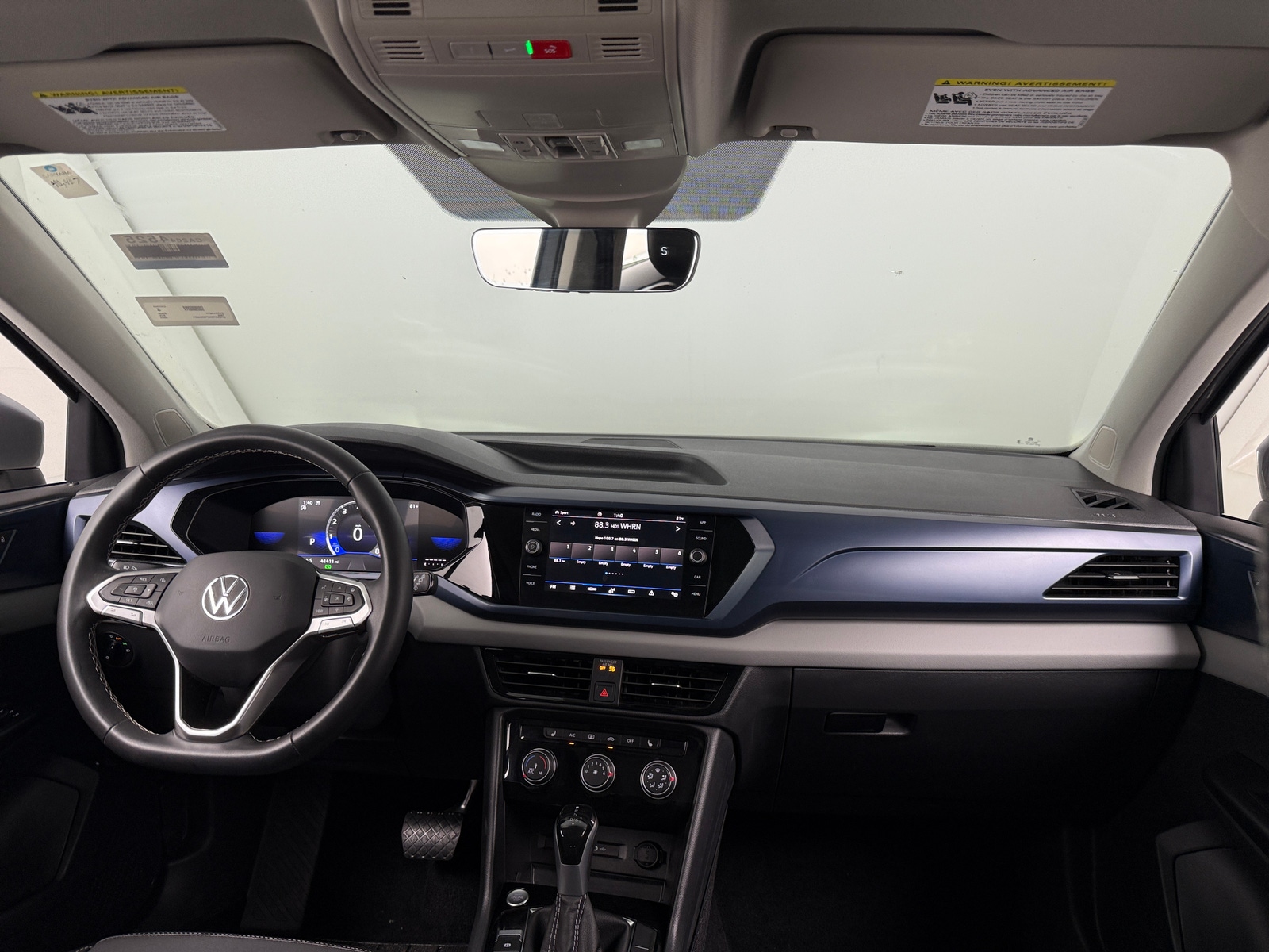 Thumbnail: 2023 Volkswagen Taos - 3