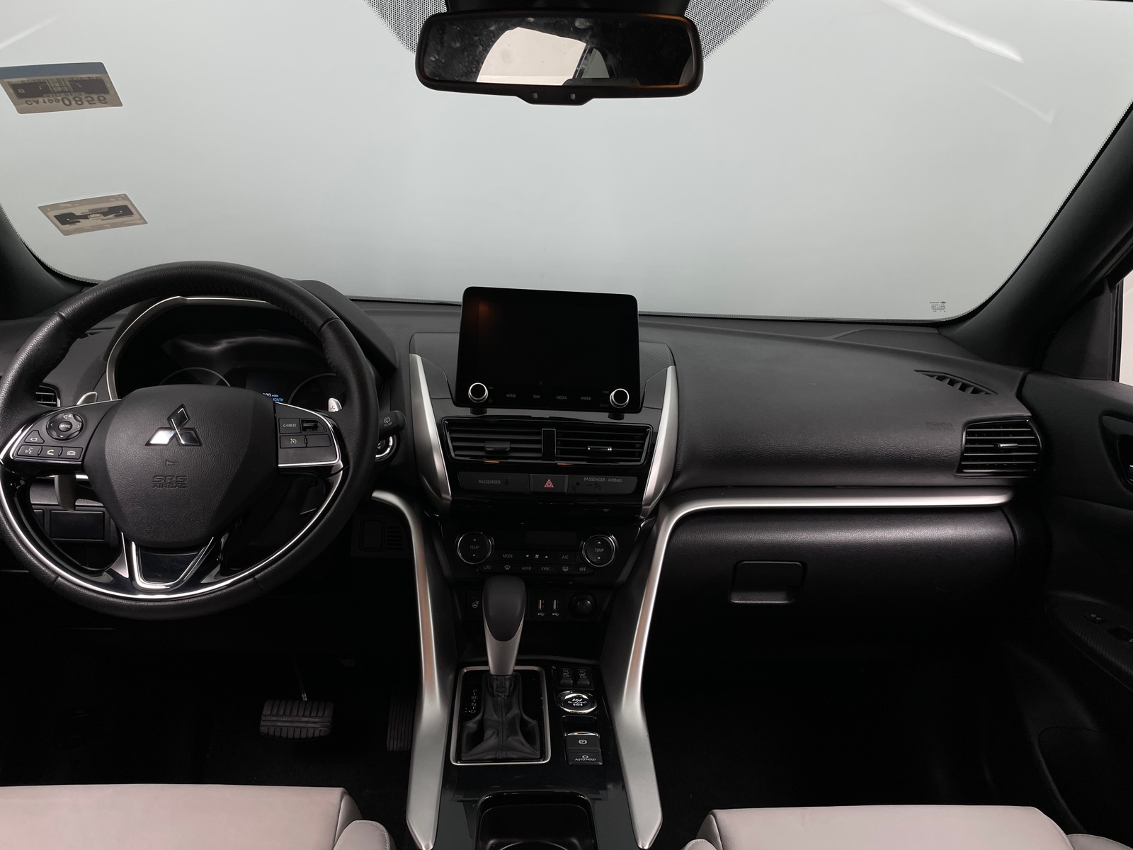 Thumbnail: 2023 Mitsubishi Eclipse Cross - 3