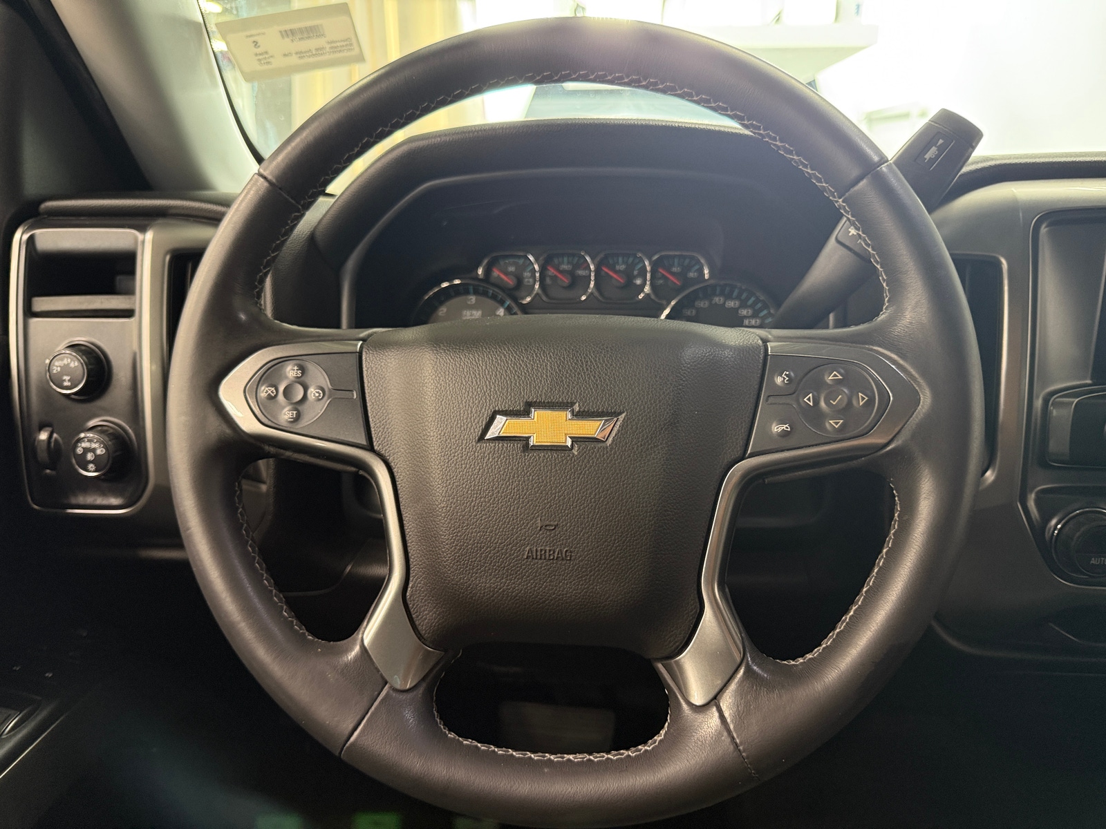 Thumbnail: 2017 Chevrolet Silverado 1500 - 5