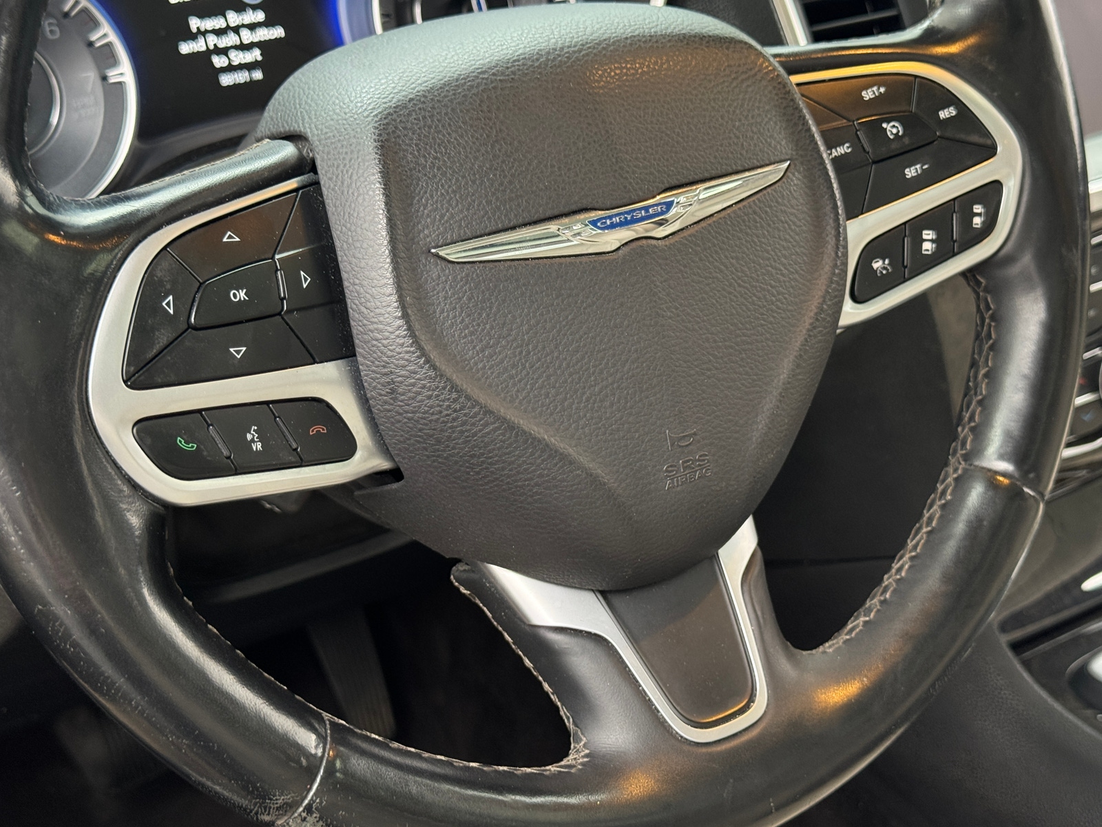 Thumbnail: 2018 Chrysler 300 - 4