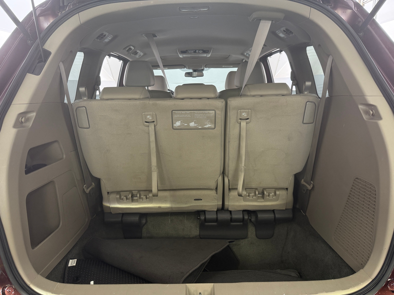 Thumbnail: 2015 Honda Odyssey - 6