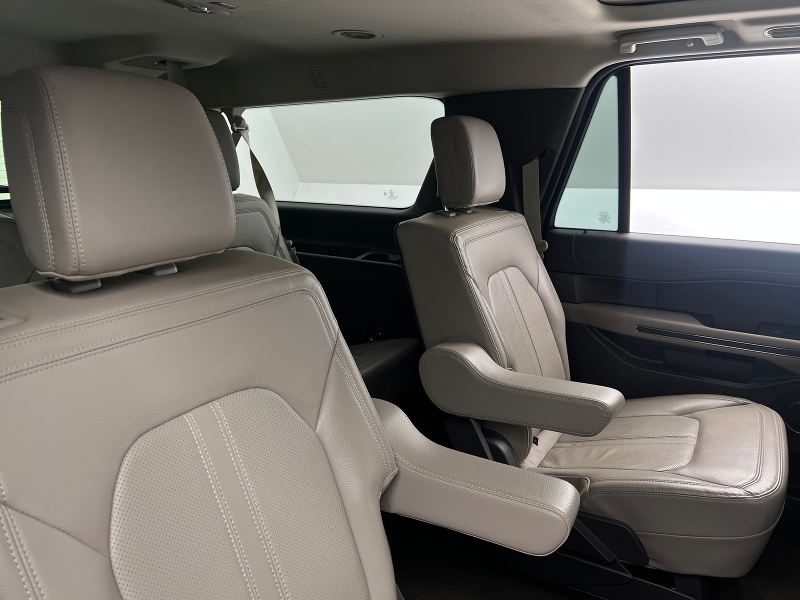 Thumbnail: 2021 Ford Expedition MAX - 5