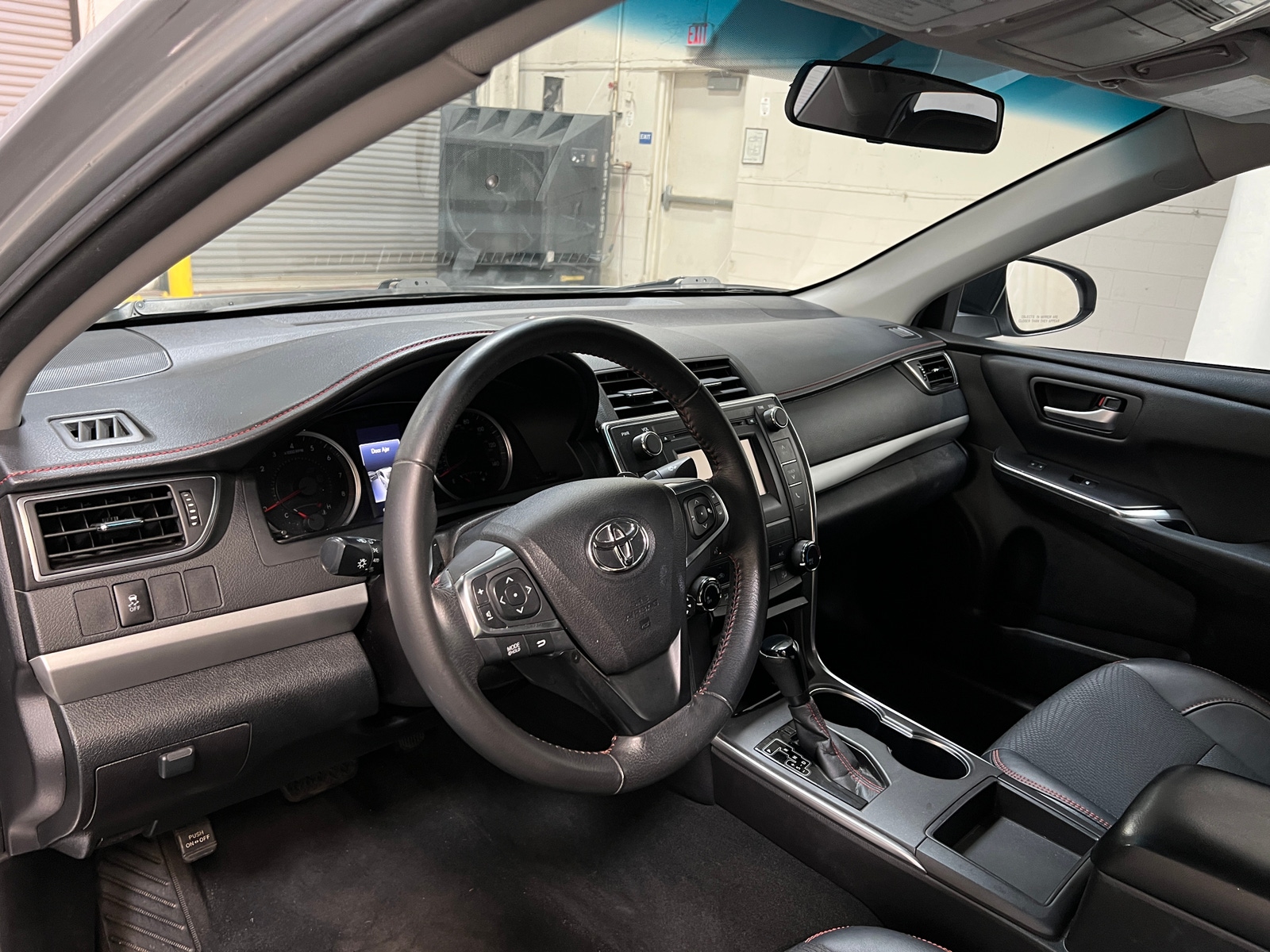Thumbnail: 2017 Toyota Camry - 3