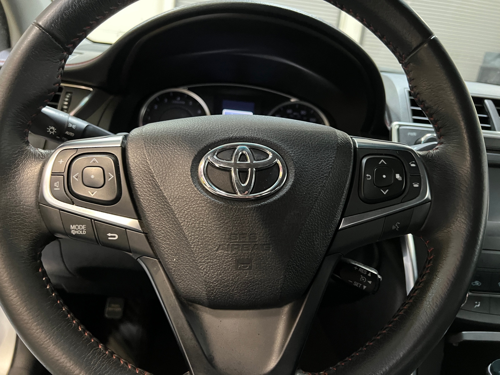 Thumbnail: 2017 Toyota Camry - 5