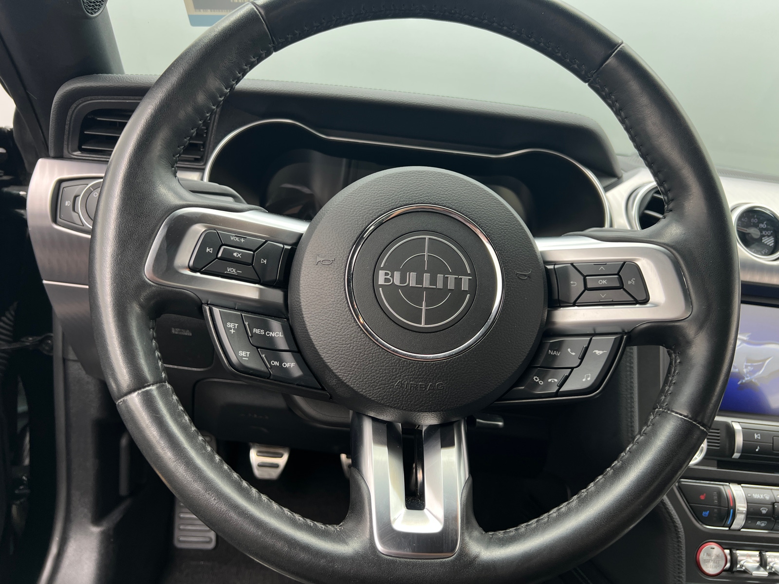 Thumbnail: 2019 Ford Mustang - 3