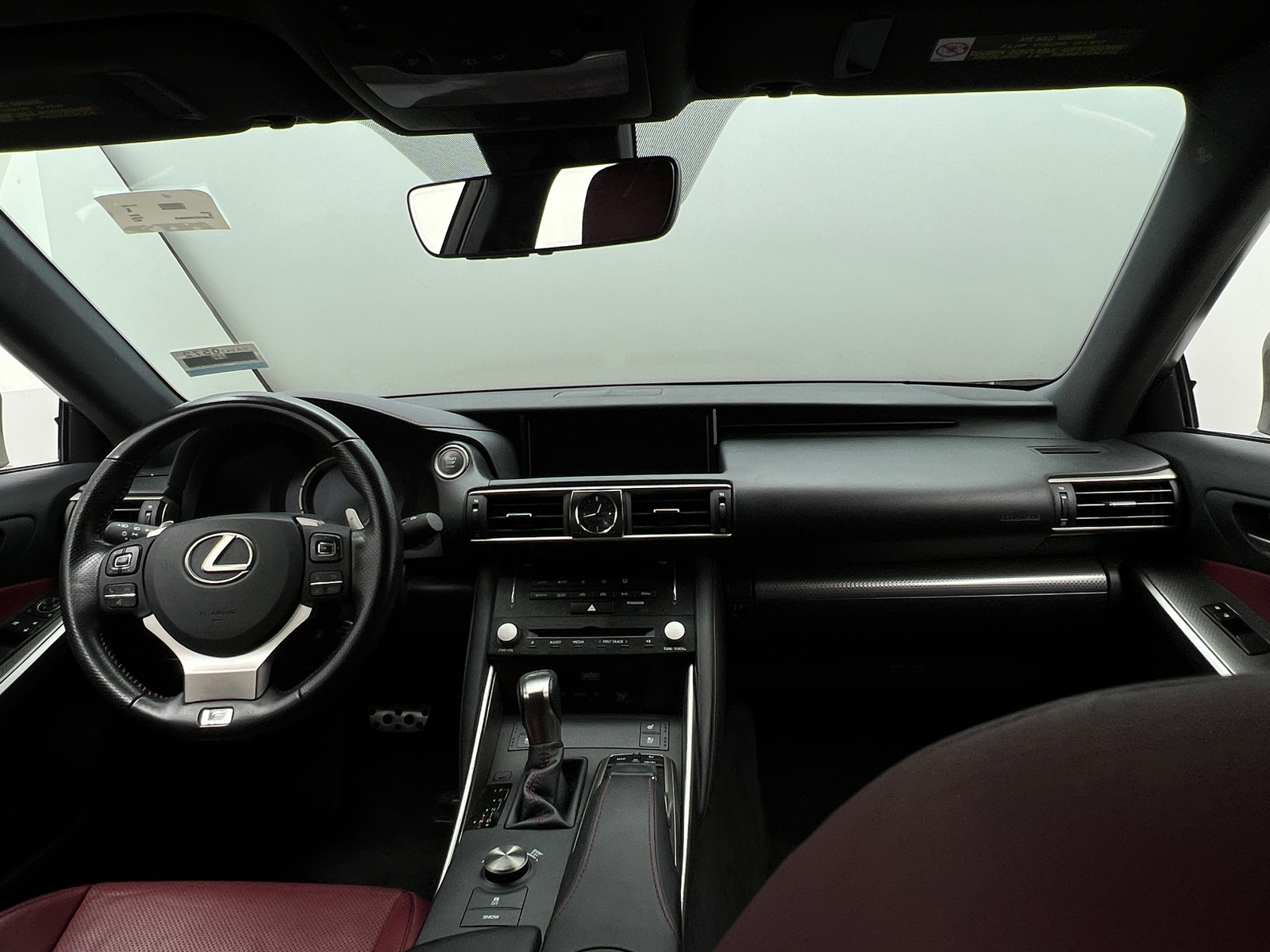 Thumbnail: 2017 Lexus IS - 2