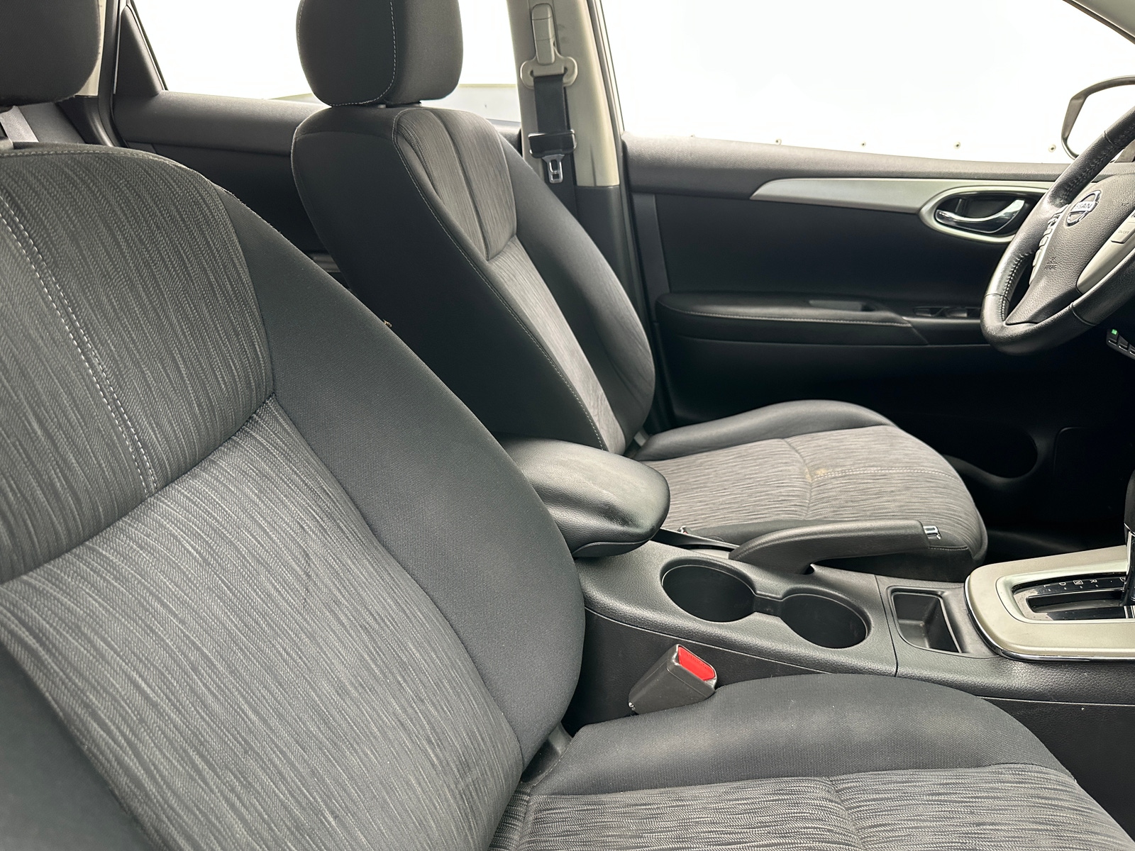 Thumbnail: 2015 Nissan Sentra - 2