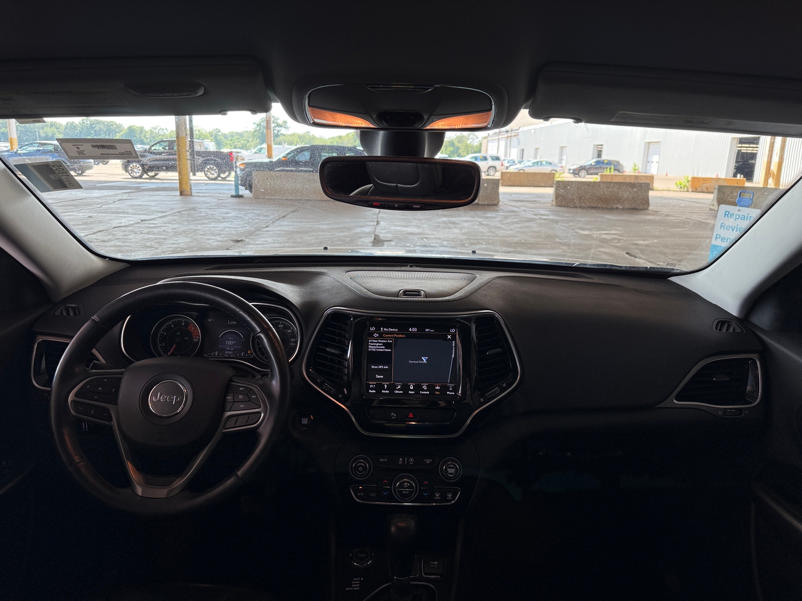 Thumbnail: 2019 Jeep Cherokee - 2