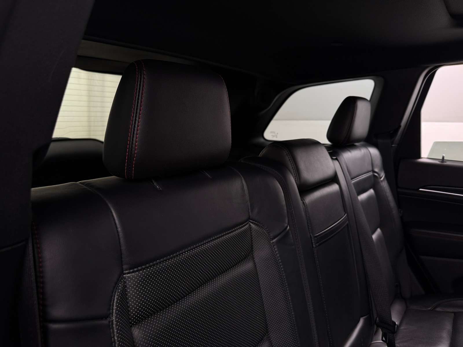 Thumbnail: 2019 Jeep Grand Cherokee - 6