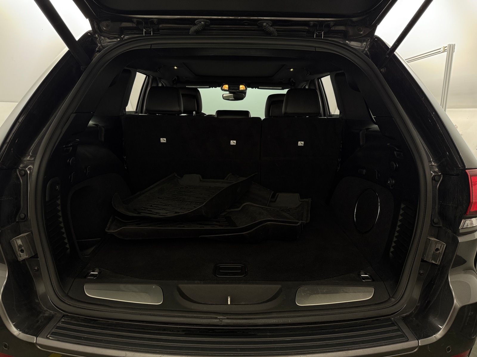 Thumbnail: 2019 Jeep Grand Cherokee - 7