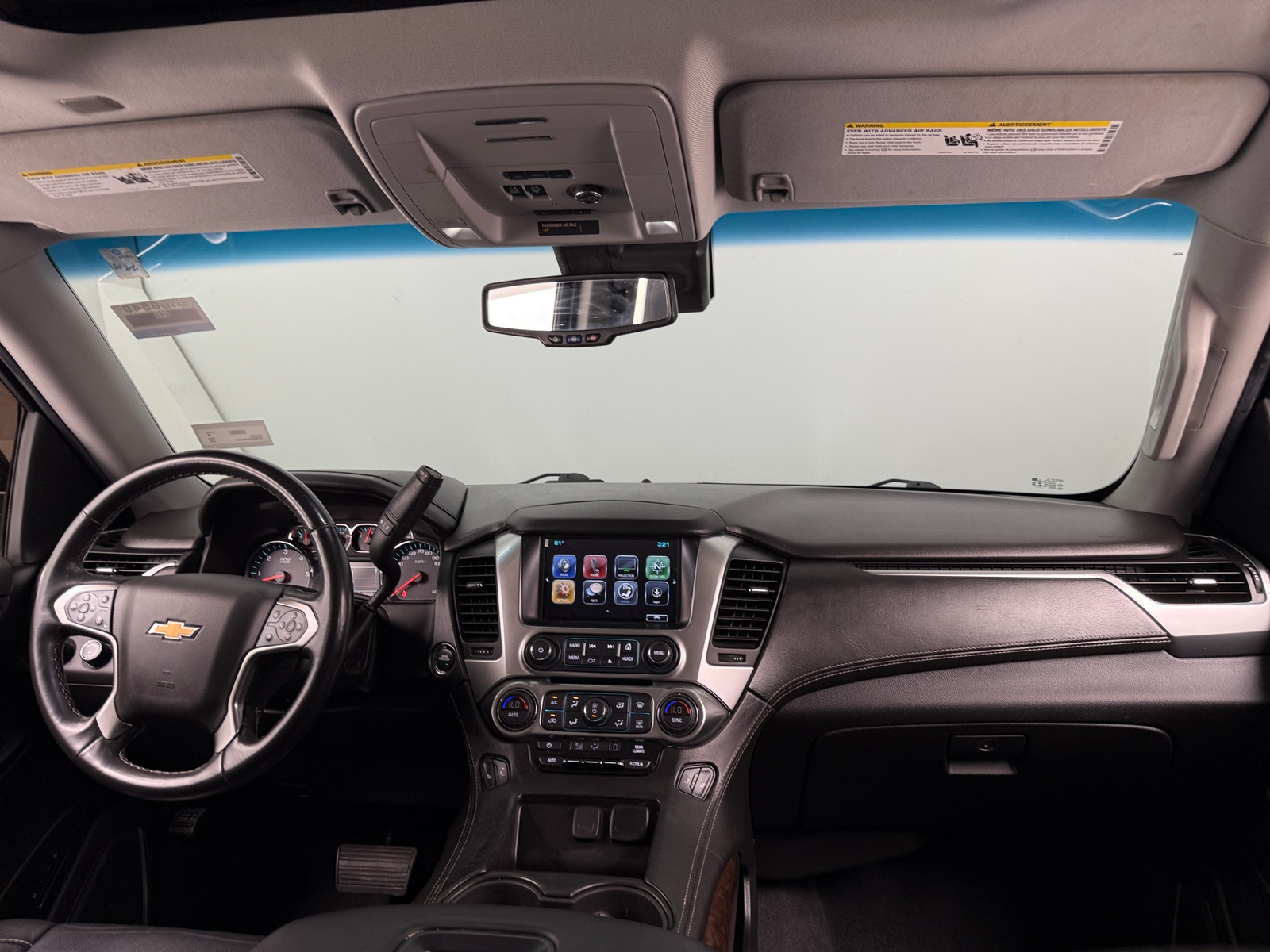 Thumbnail: 2019 Chevrolet Suburban - 2