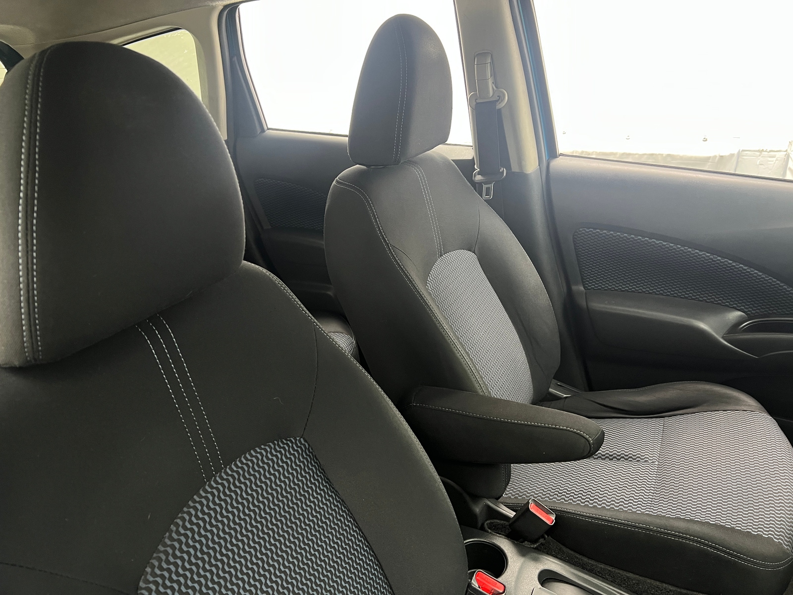 Thumbnail: 2016 Nissan Versa Note - 2