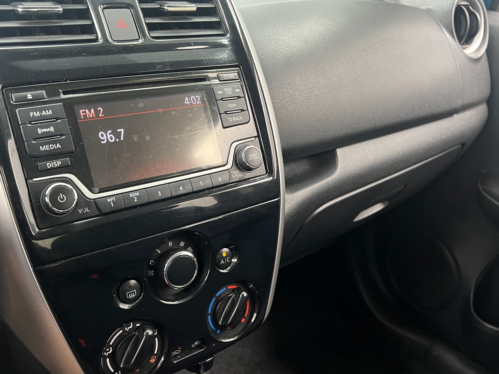 Thumbnail: 2016 Nissan Versa Note - 4