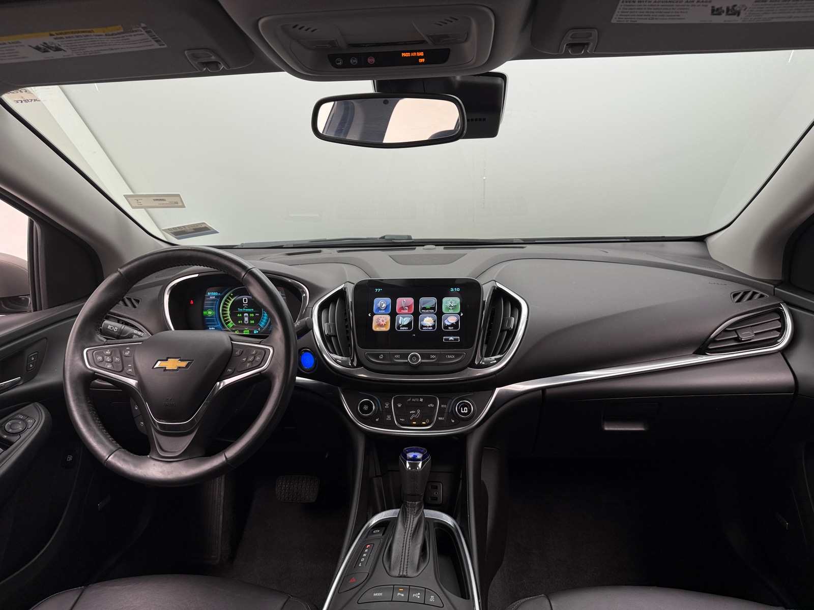 Thumbnail: 2017 Chevrolet Volt - 2