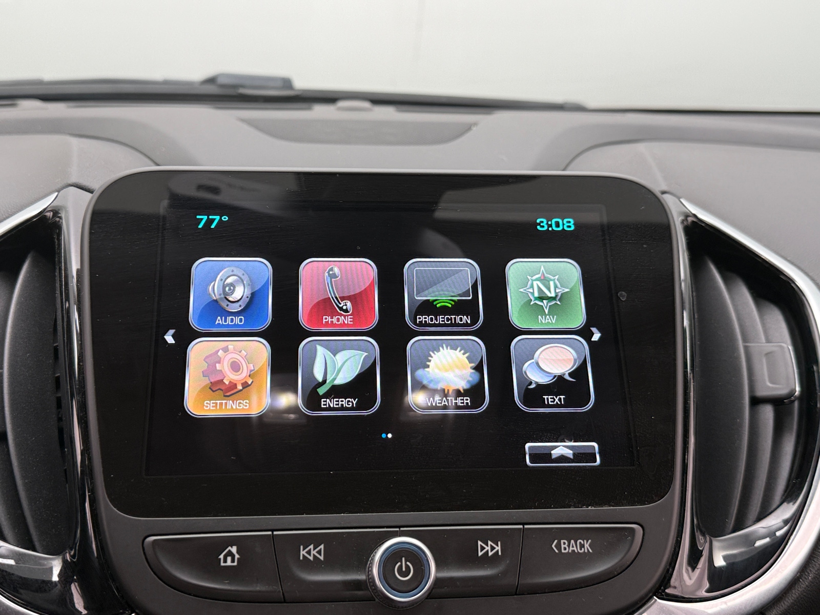 Thumbnail: 2017 Chevrolet Volt - 3