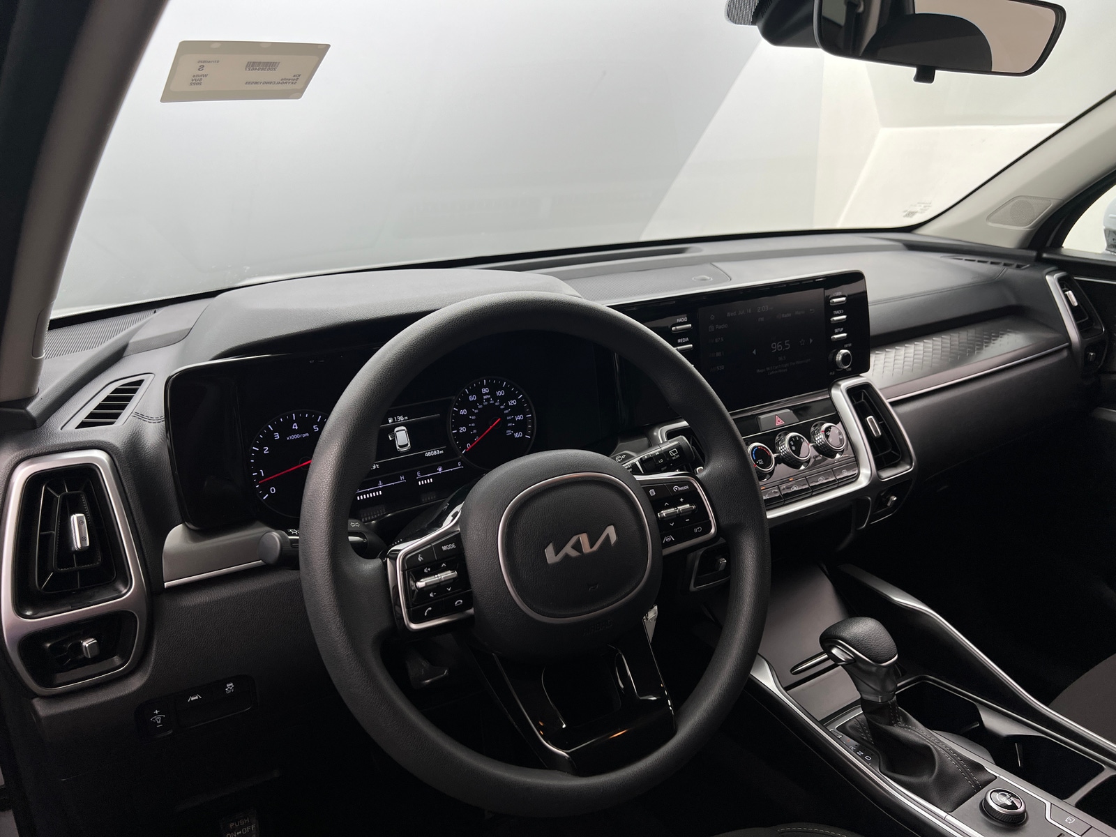 Thumbnail: 2022 Kia Sorento - 3